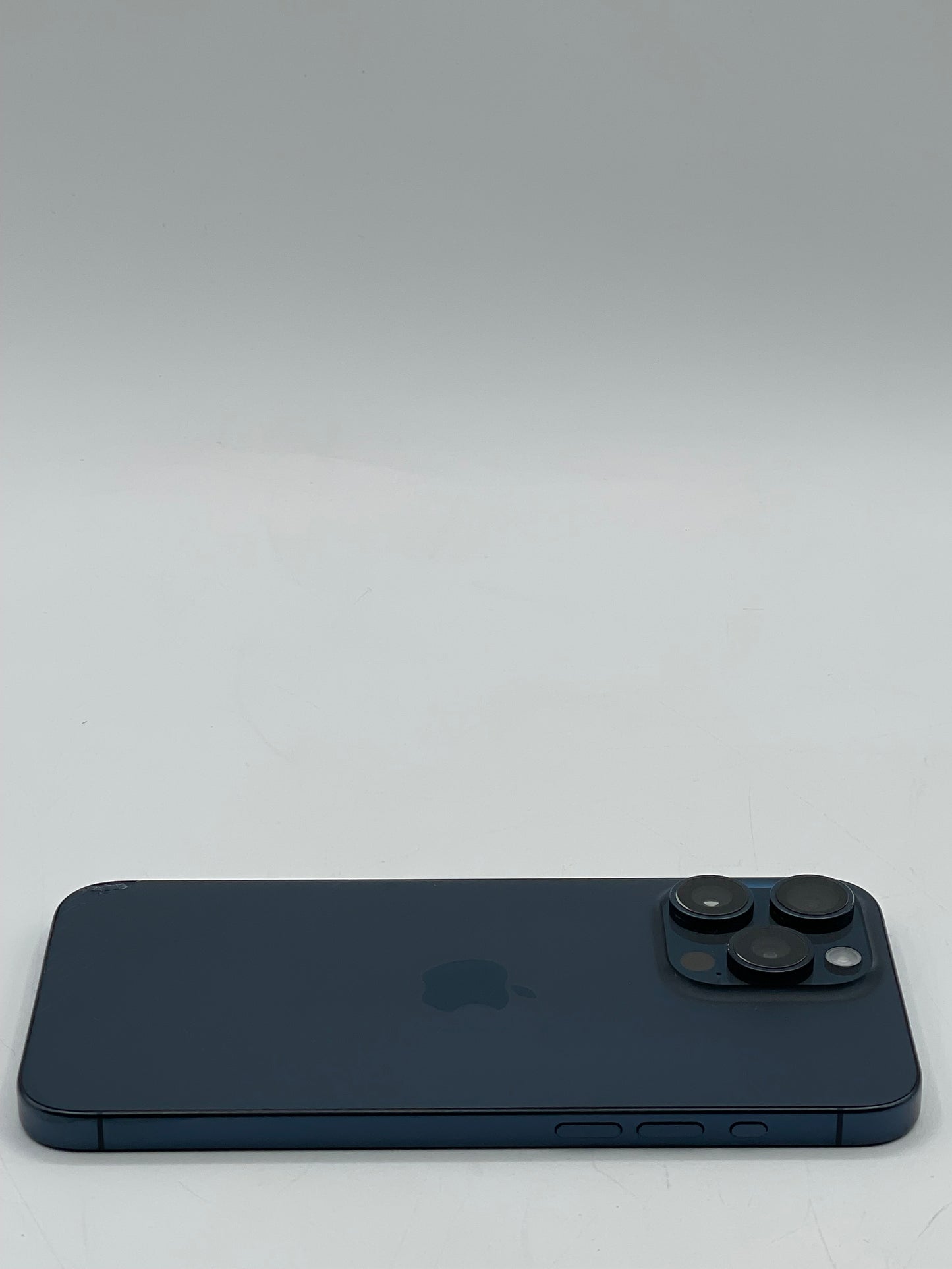 AT&T Only Apple iPhone 15 Pro Max 1TB A2849 NU6J3LL/A Blue 100% Battery Health