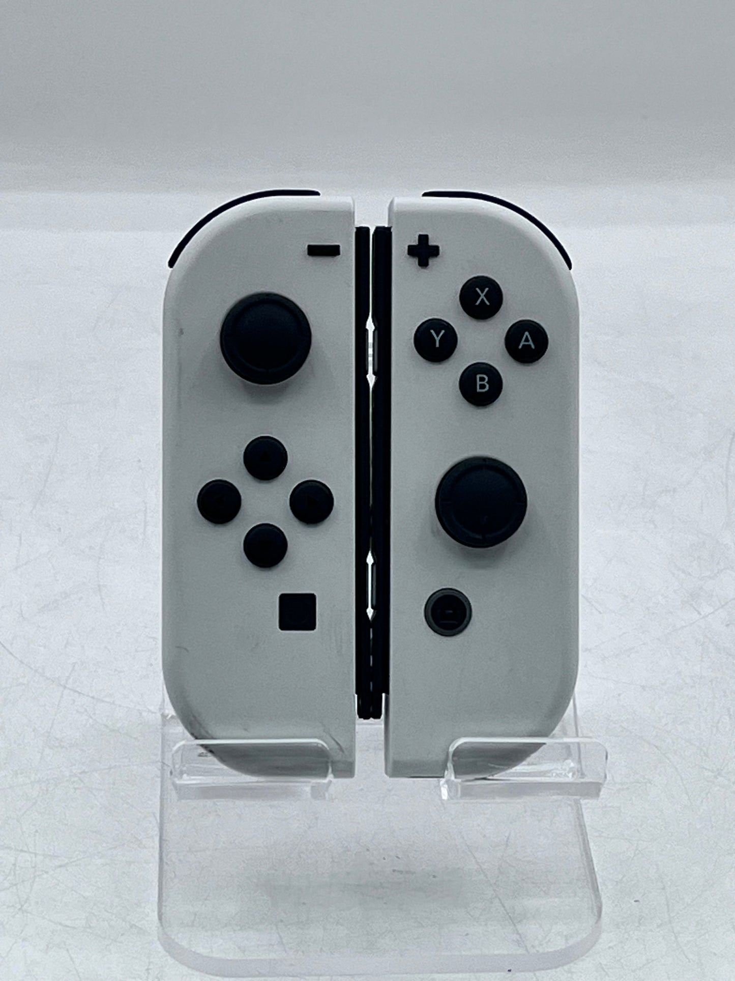 Nintendo Switch OLED Model HEG-001 Handheld Console - 64GB - White