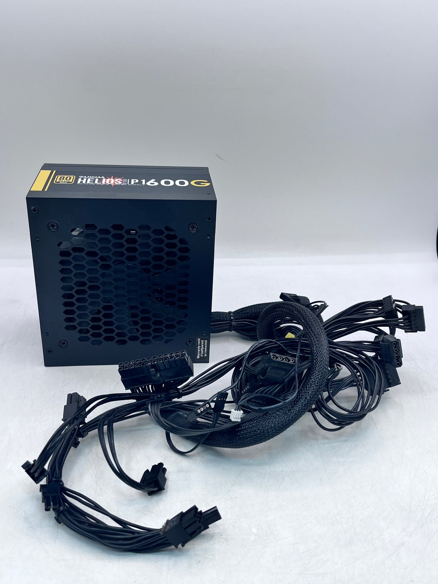 GAMDIAS HELIOS P1-600G 80+ GOLD 600W ATX DESKTOP PC Power Supply PSU