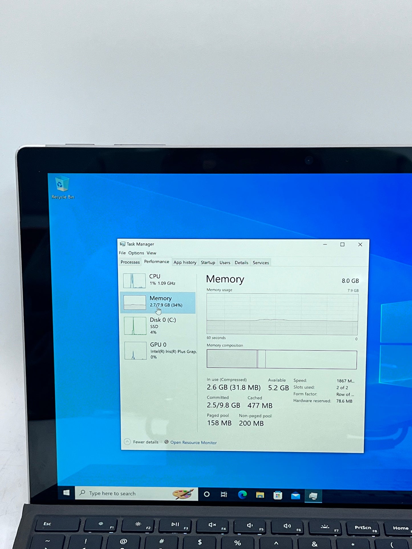 Microsoft Surface Pro 1796 12.3" Core i7-7660U 2.5GHz 8GB RAM 256GB