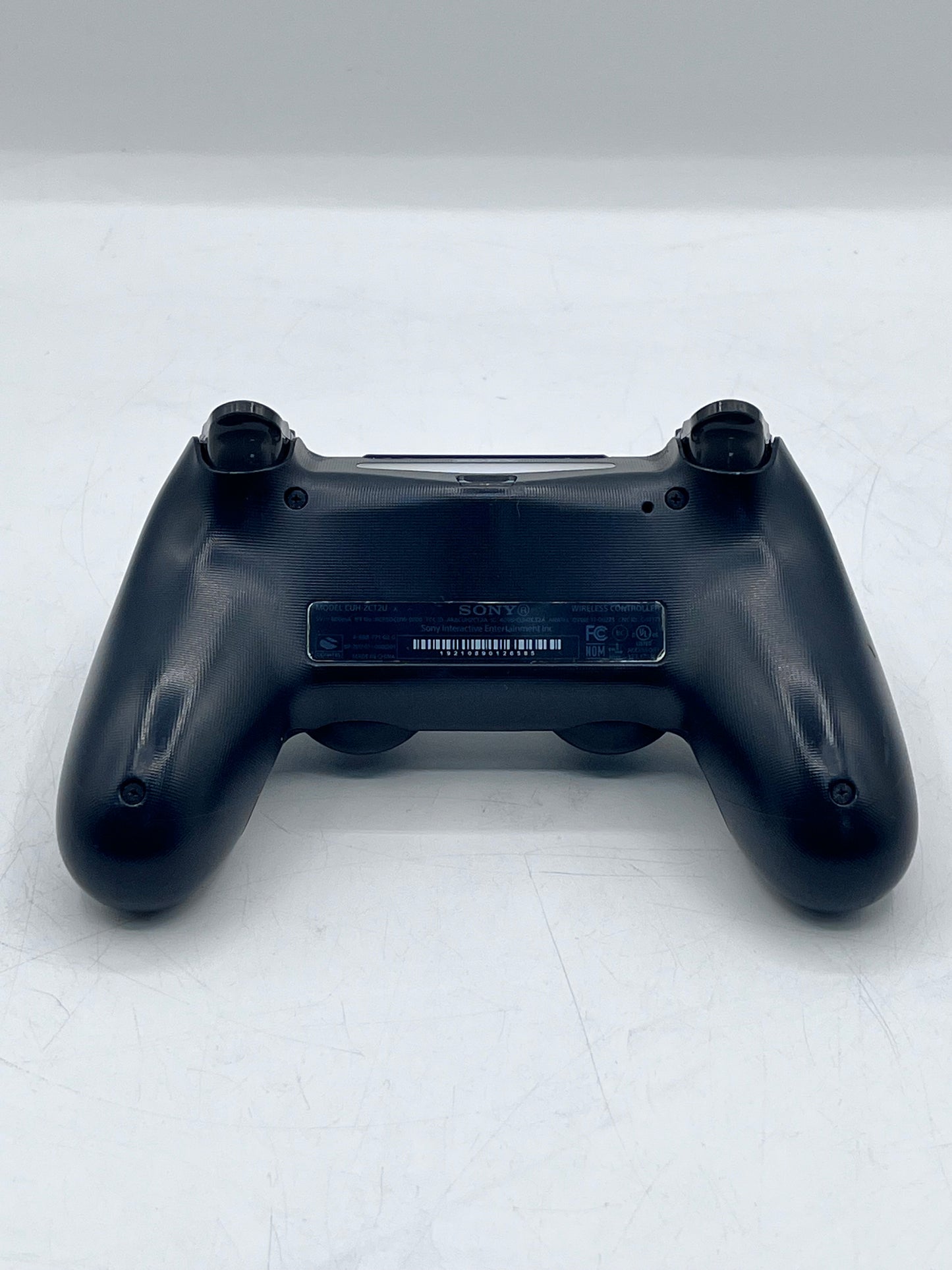 Sony PlayStation 4 (PS4) CUH-1001A Video Game System 500GB Black