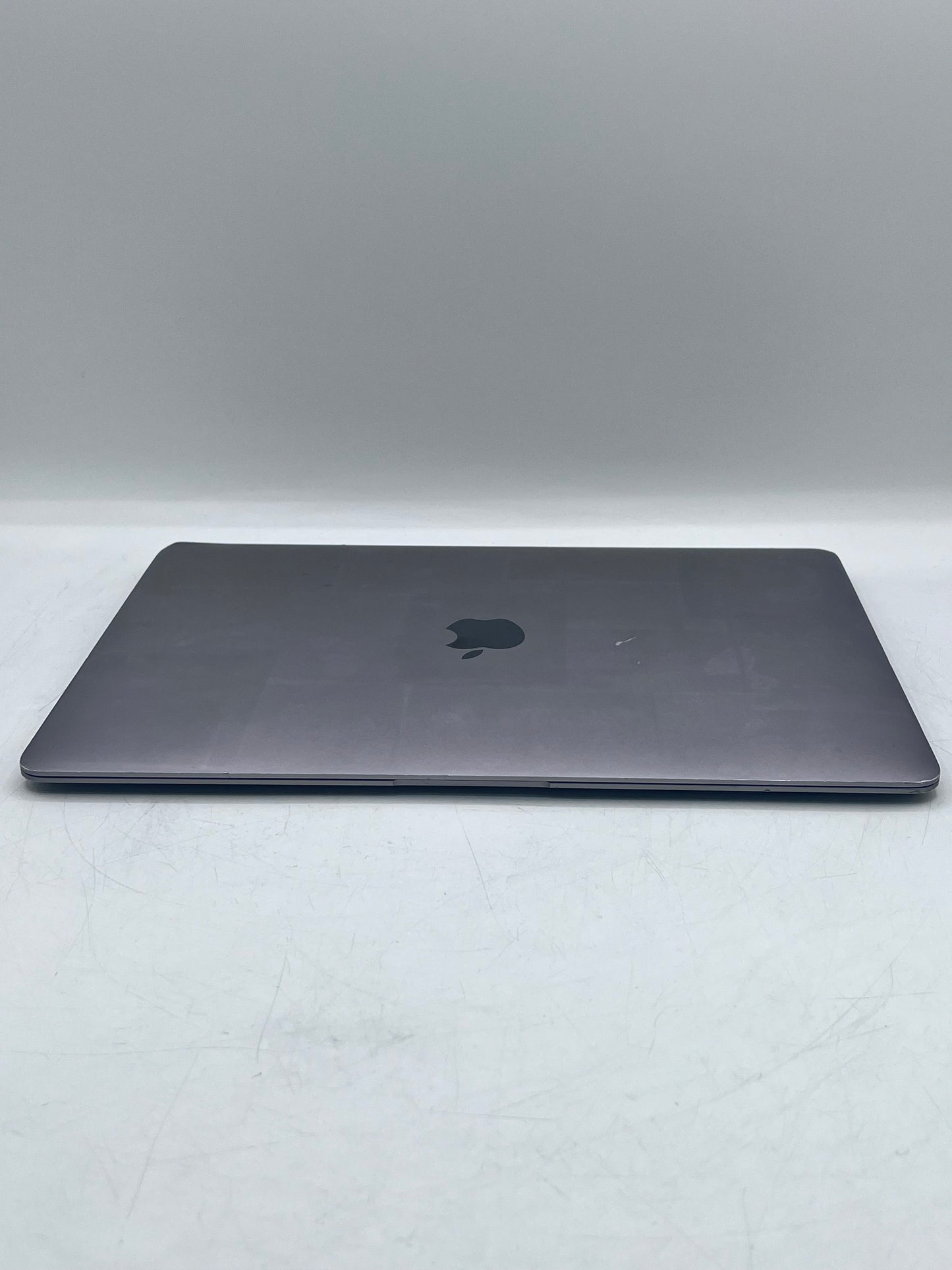 Apple MacBook AIR 13" 2018 A1932 Gray FOR PARTS AS IT IS DOES NOT TURN ON