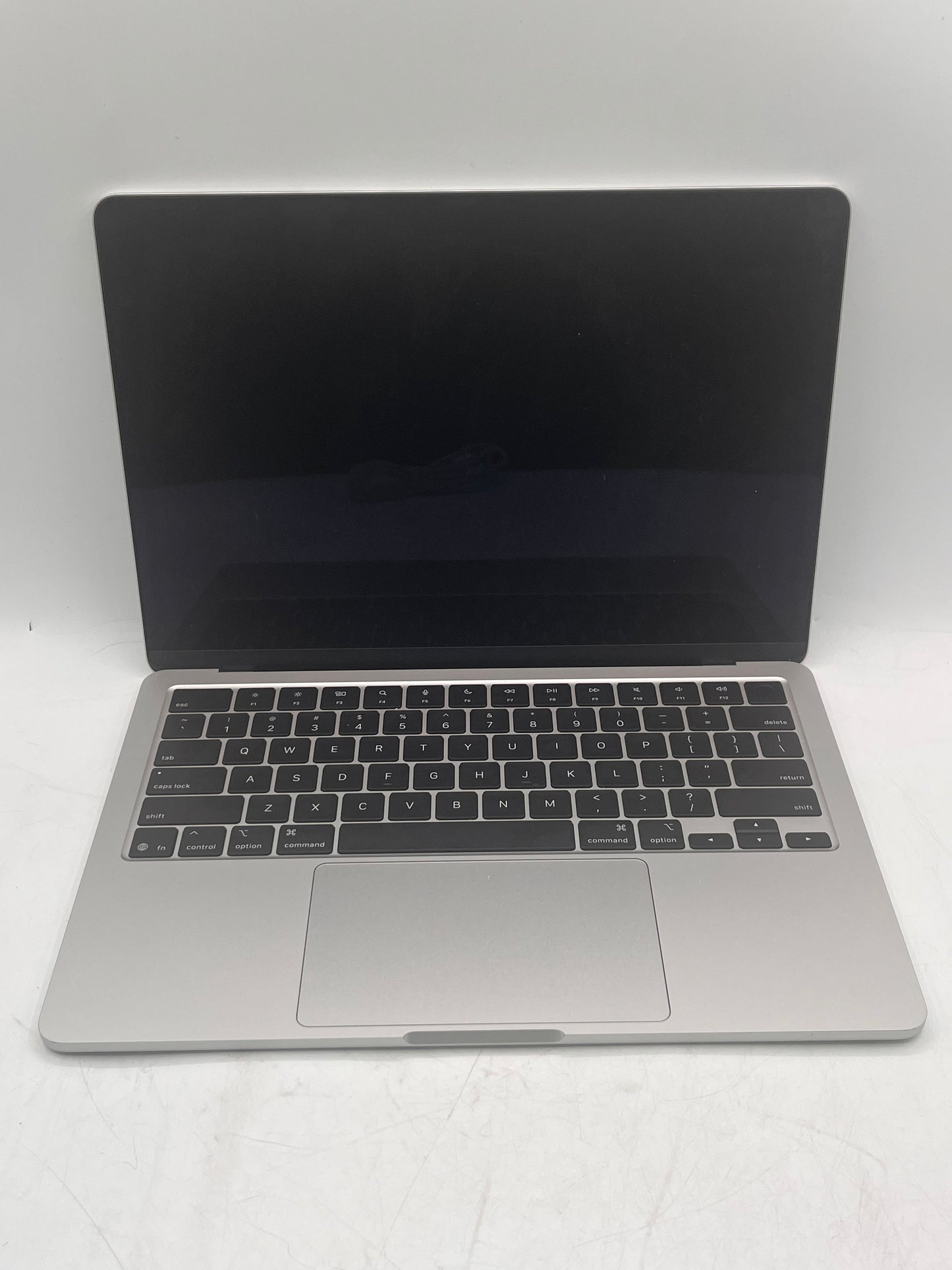 2025 Apple MacBook Air 13" M4 16GB 256GB A3240 MW0W3LL/A  Silver Free Shipping