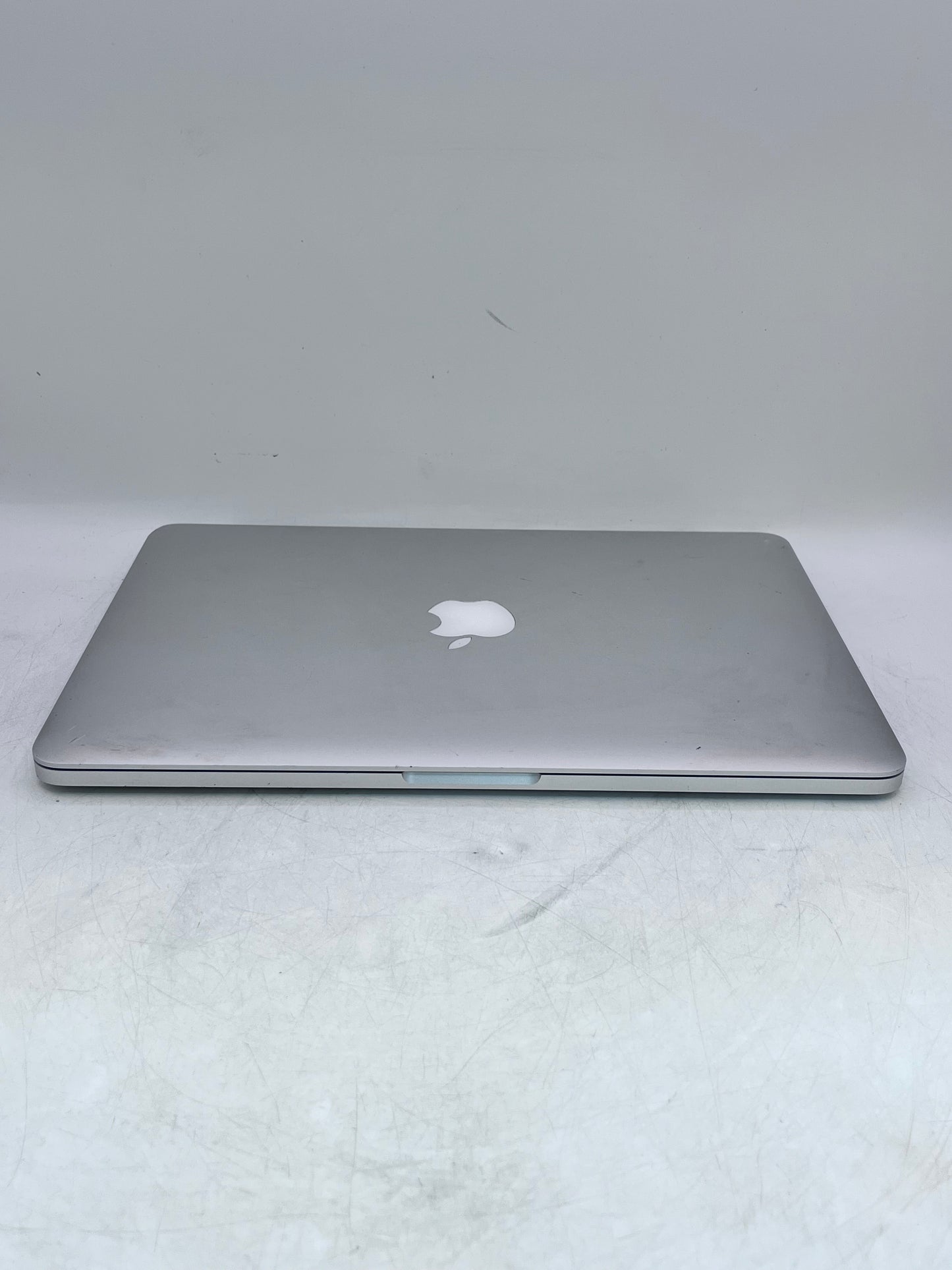 Apple MacBook Pro 13" A1502 2015 - Broken, 8GB RAM, 128GB SSD