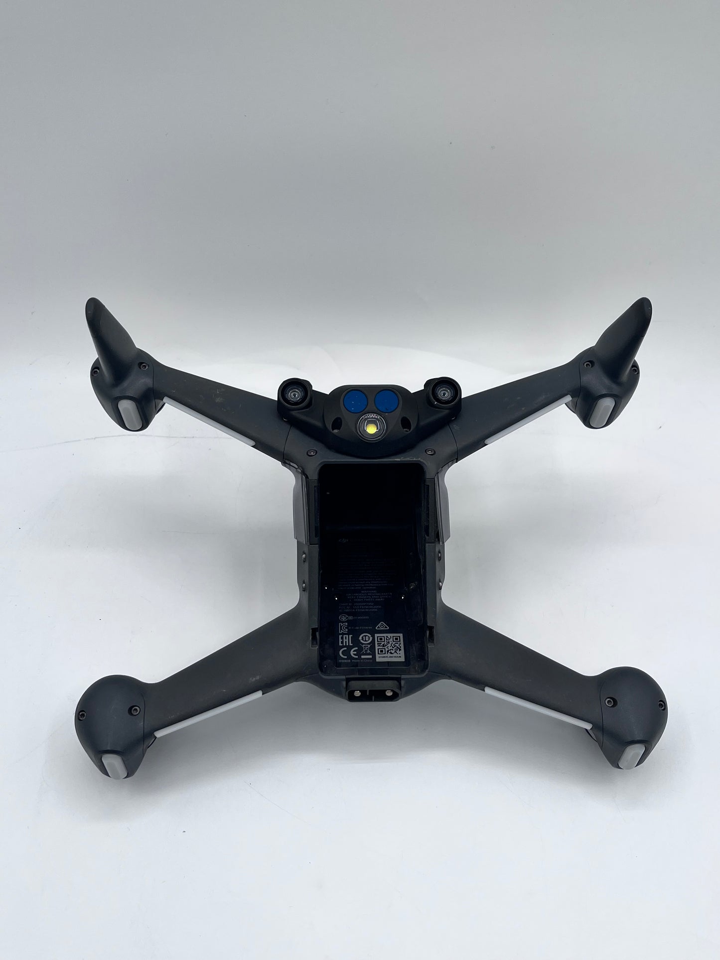 DJI FPV Combo Drone with Remote Control, V2 Goggles, Battery, and Charger