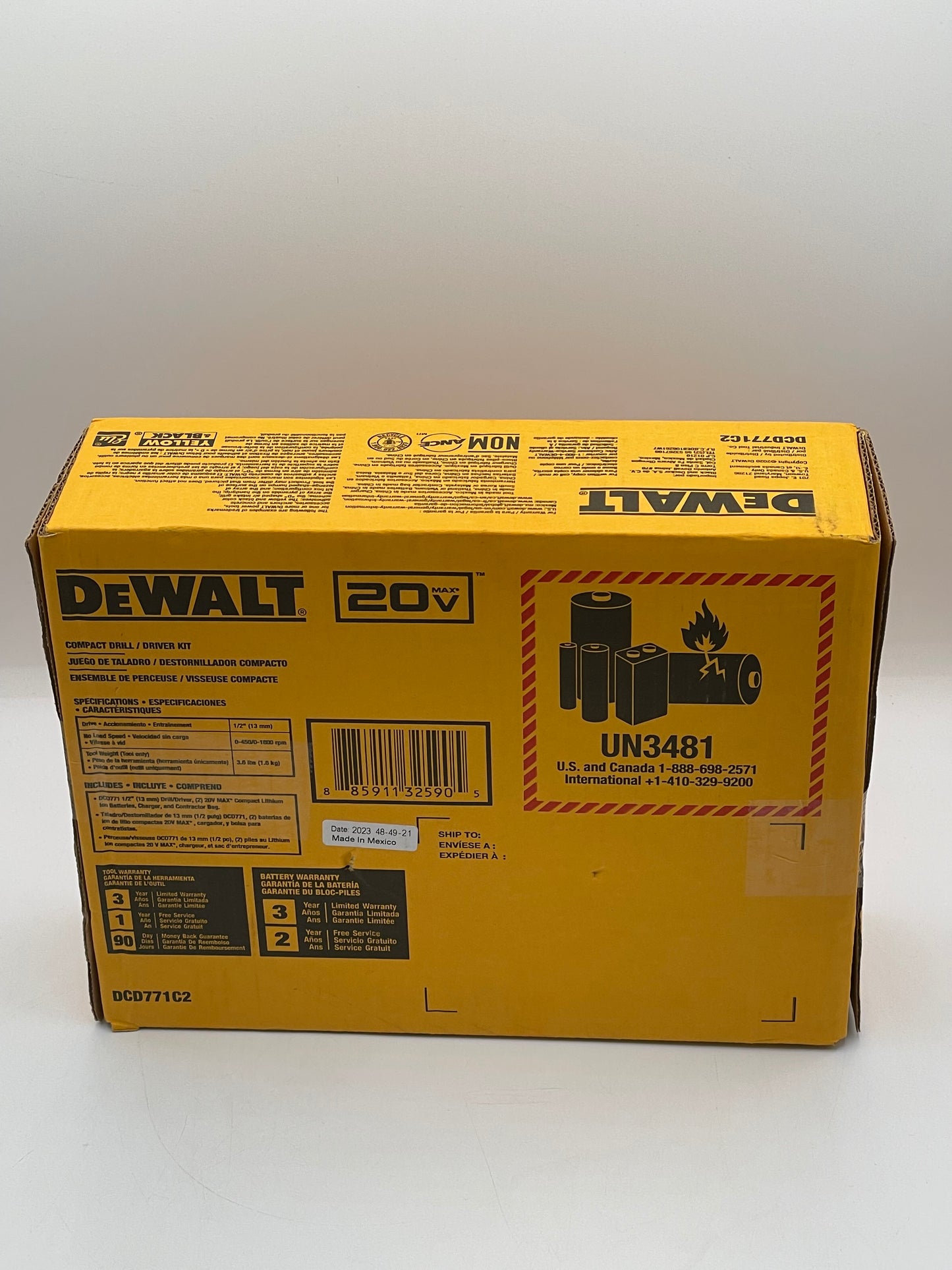 DeWALT  DCD771C2 20V MAX Lithium-Ion 1/2" Compact Drill/Driver Tool Kit