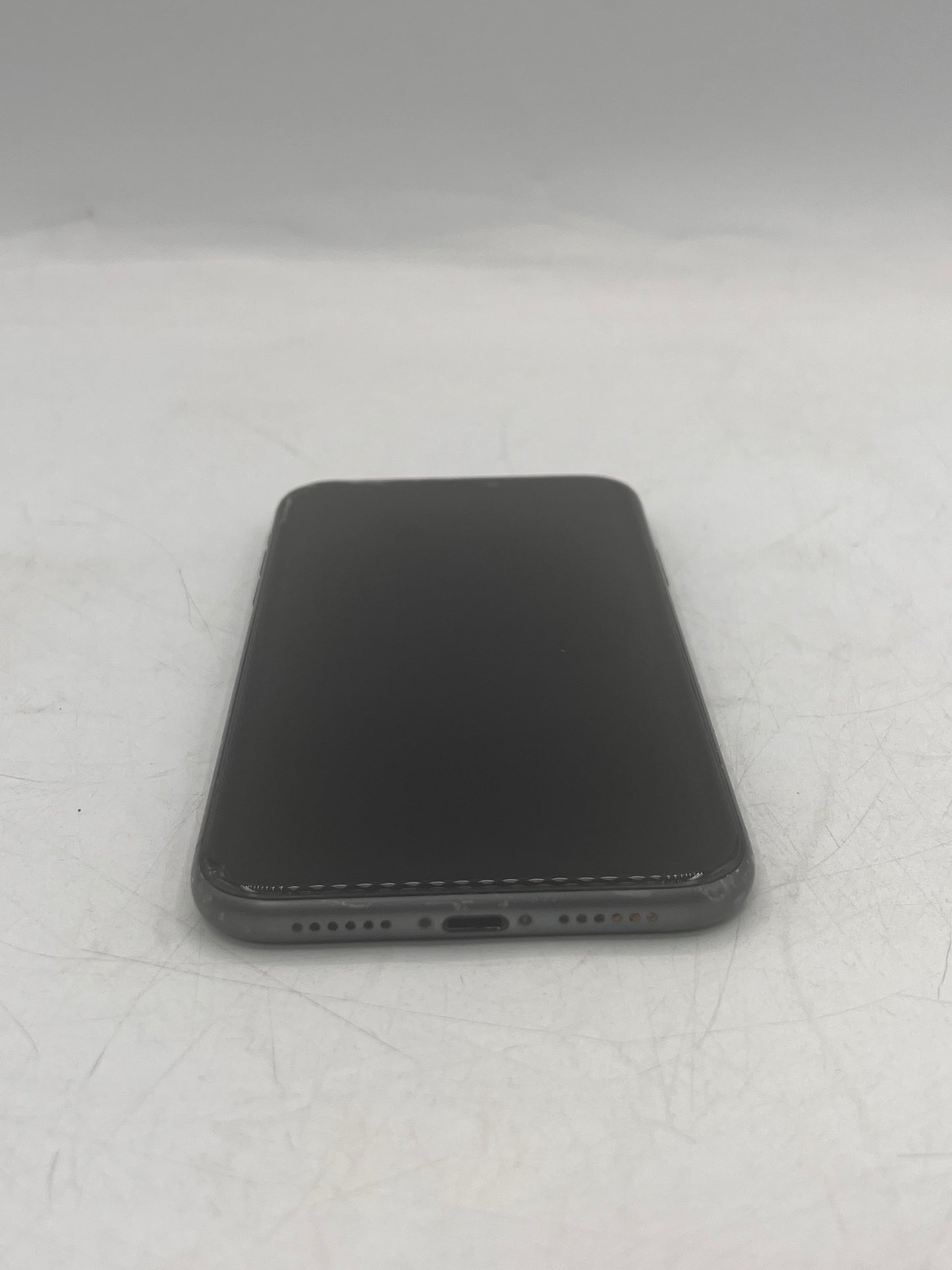 Unlocked Apple iPhone 11 MHCP3LL 64GB Black - Broken