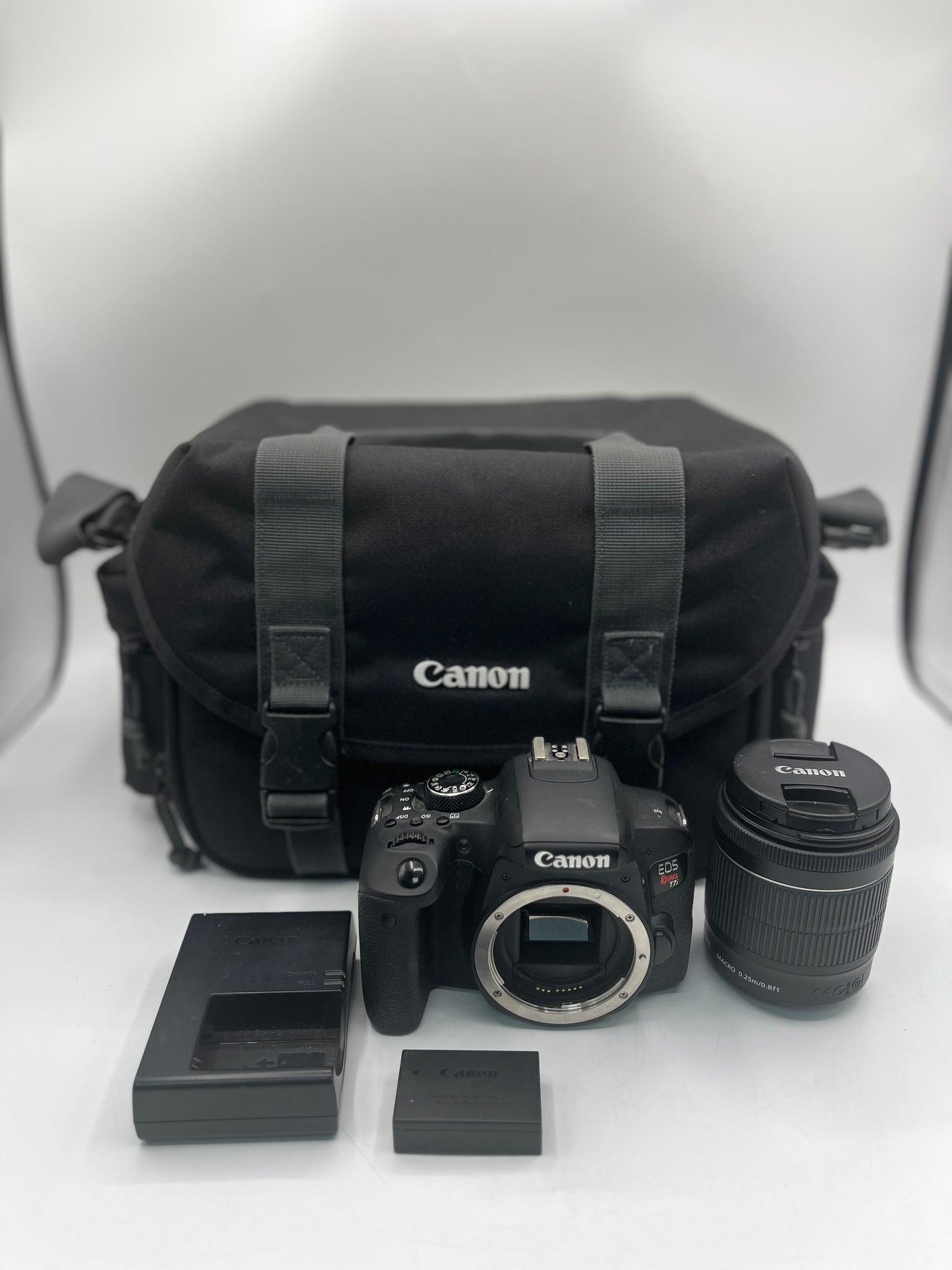 Canon EOS Rebel T7i 24.2 MP Digital SLR Camera w/18-55mm Lens Tested +Canon Bag