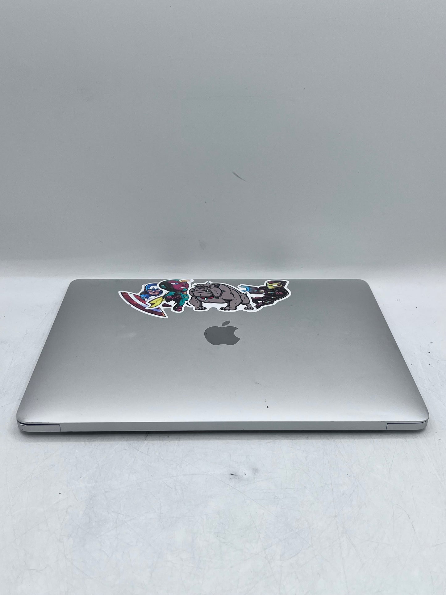 Apple MacBook Air 2020 13.3" M1 8GB 256GB A2337 MGN93LL/A Silver - READ
