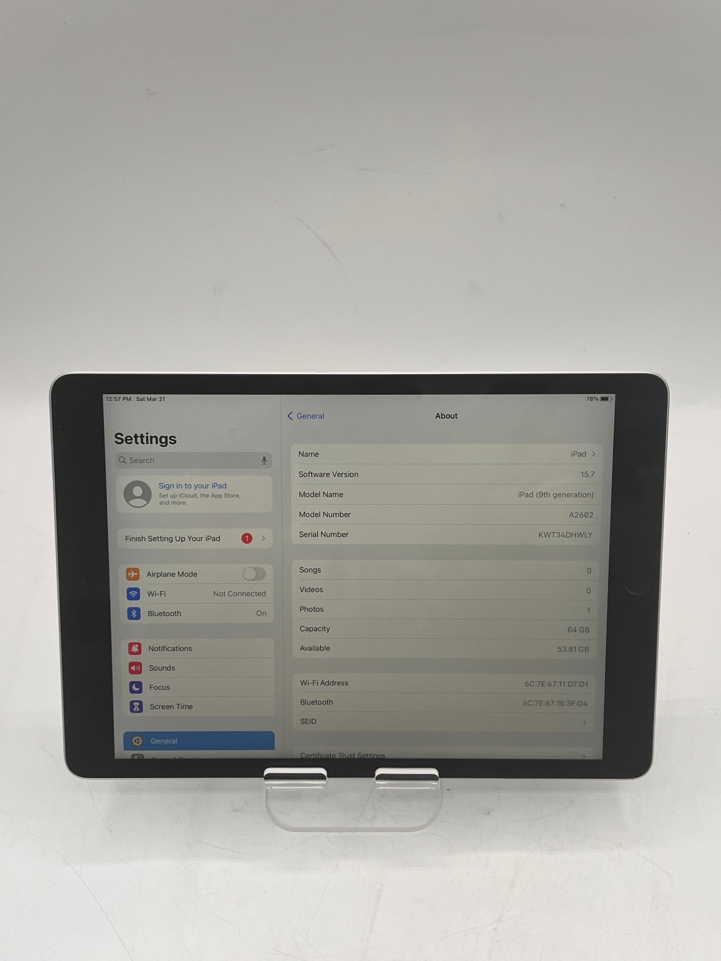 Apple iPad (9th Gen) A2602 MK2L3LL/A (2021) 64GB  - Space Gray