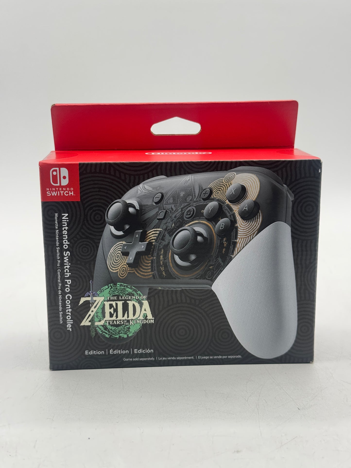Nintendo Switch Pro Controller. The Legend of Zelda Tears of the Kingdom Edition SEALED