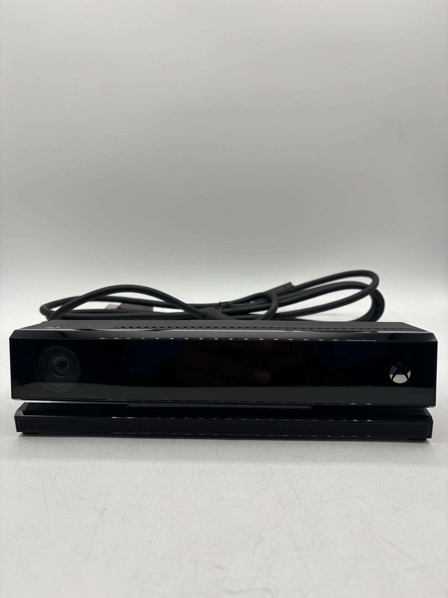 Microsoft Xbox One Model 1540 500GB Console With Kinect
