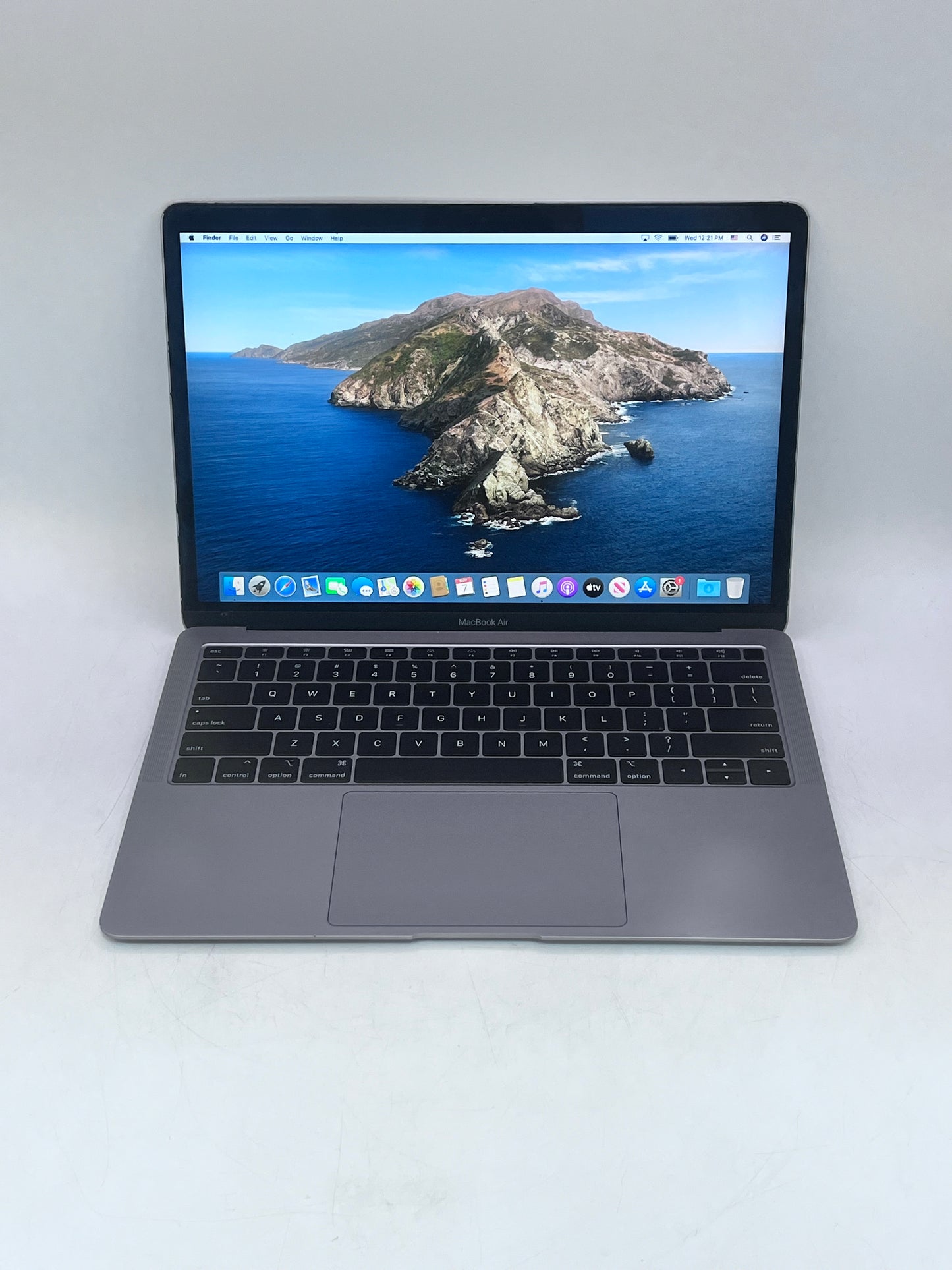 2019 Apple Macbook Air 13' i5 8GB 128GB A1932 MVFH2LL/A Space Gray READ