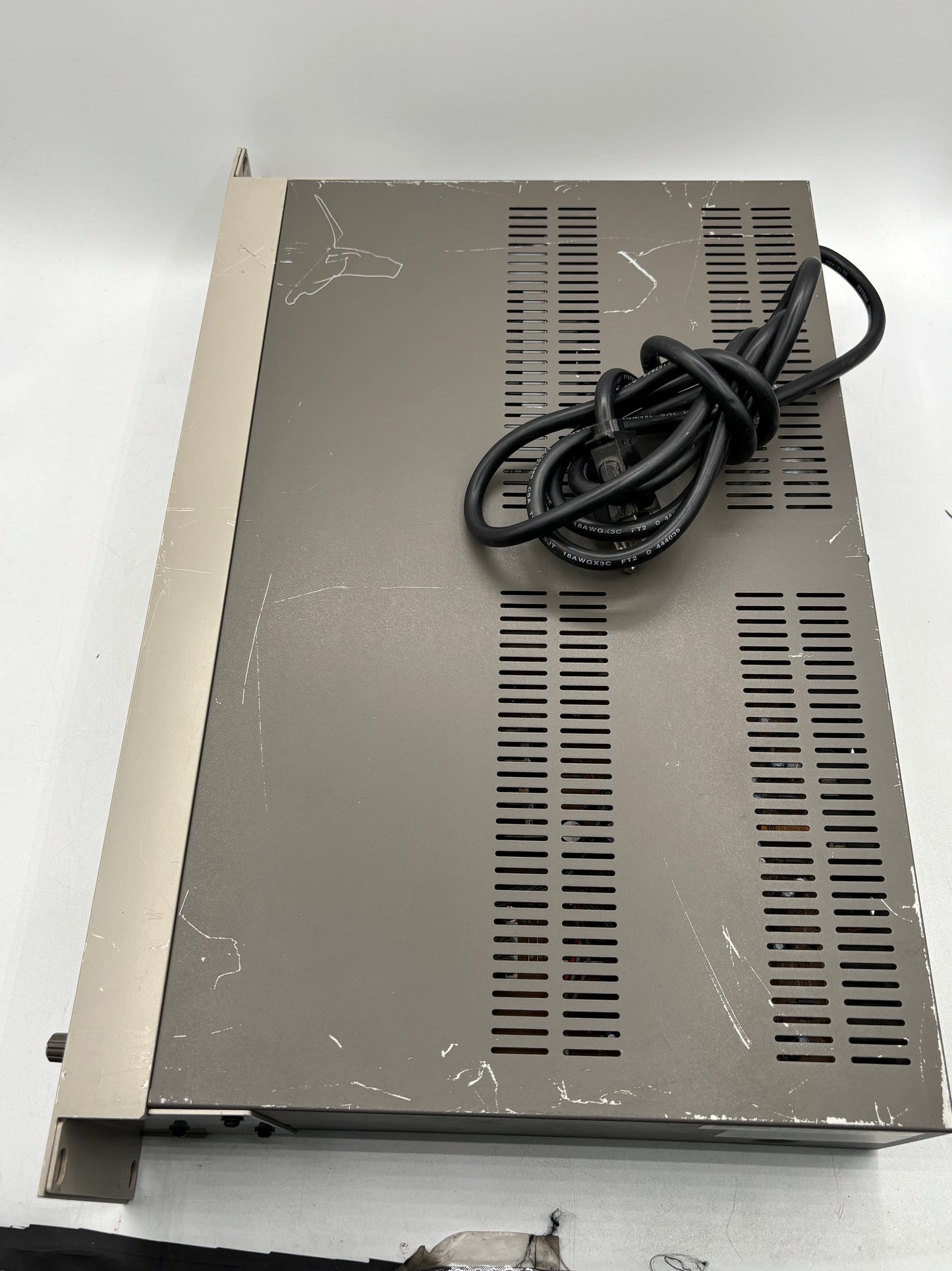 TASCAM CD-RW5000 Professional CD Rewritable Recorder 120V 60Hz (FREE SHIPPING)
