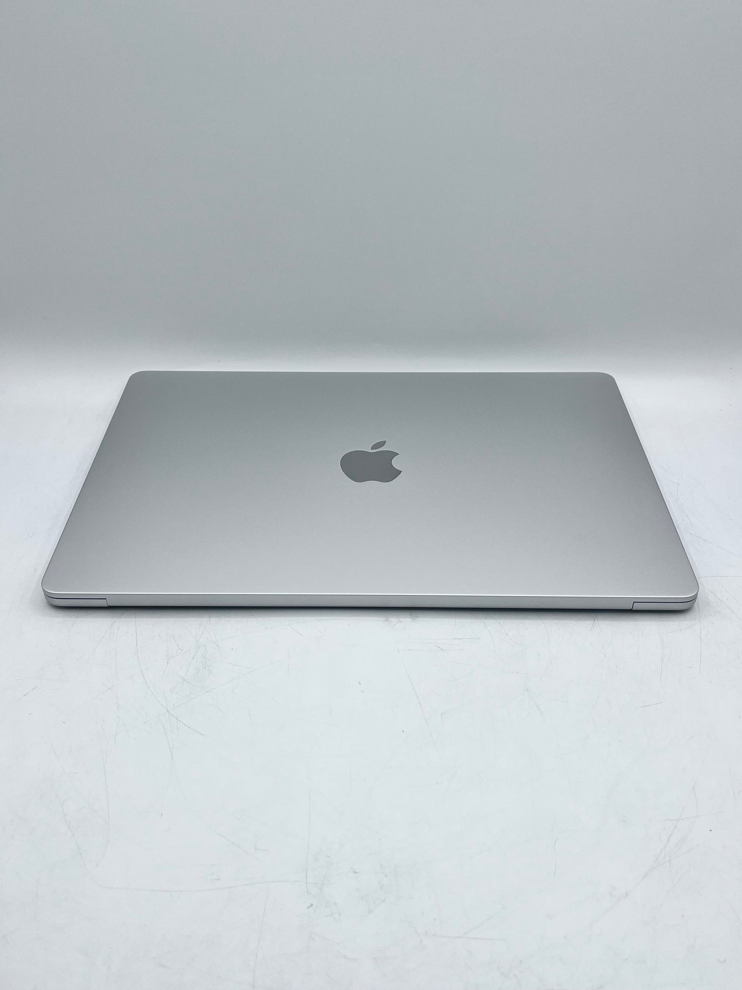 2023 Apple MacBook Air 15" (256GB SSD, M2, 8GB) Laptop - MQKP3LL/A Battery Cycle Count 55