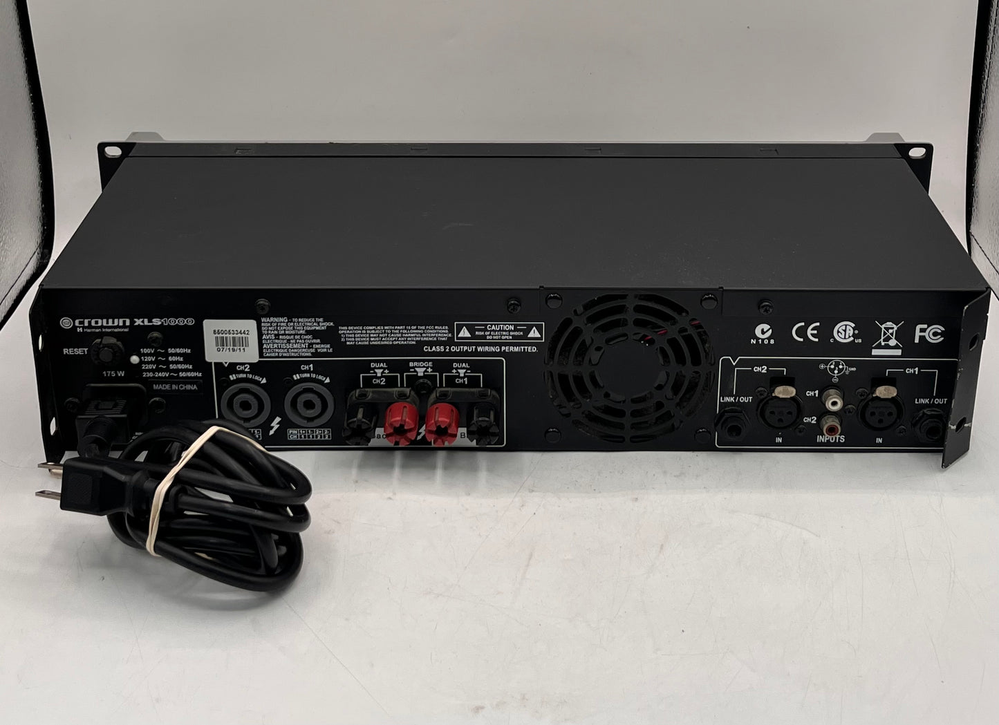 CROWN XLS 1000 DriveCore Series High Density Power Amplifier