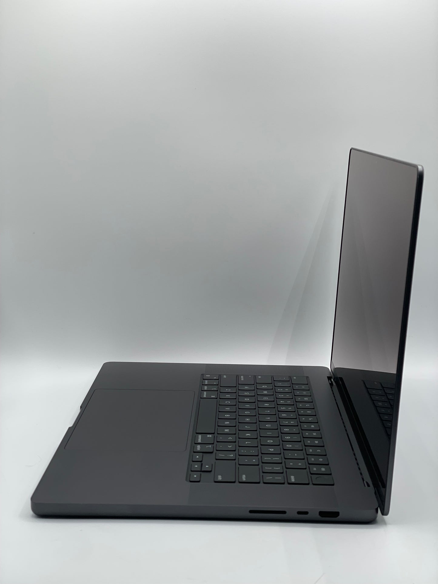 2023 Apple MacBook Pro 16" 12C M3 Pro 18C GPU 18GB 512GB A2991 REMOTELY MANAGED