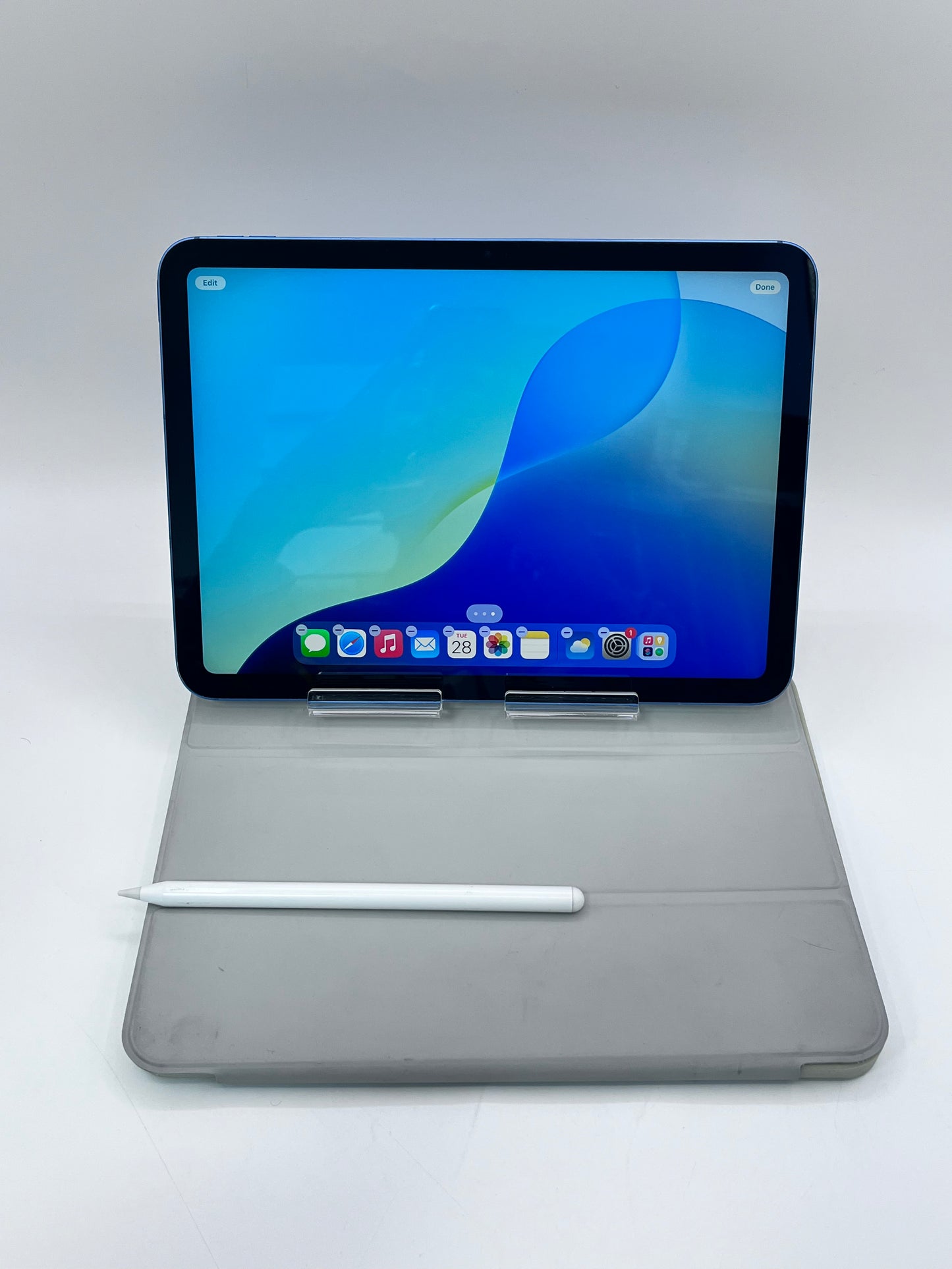 Apple iPad (10th Gen) MQ6K3LL/A A2757 64GB WiFi & Cellular w/ Apple Pencil 2nd Gen