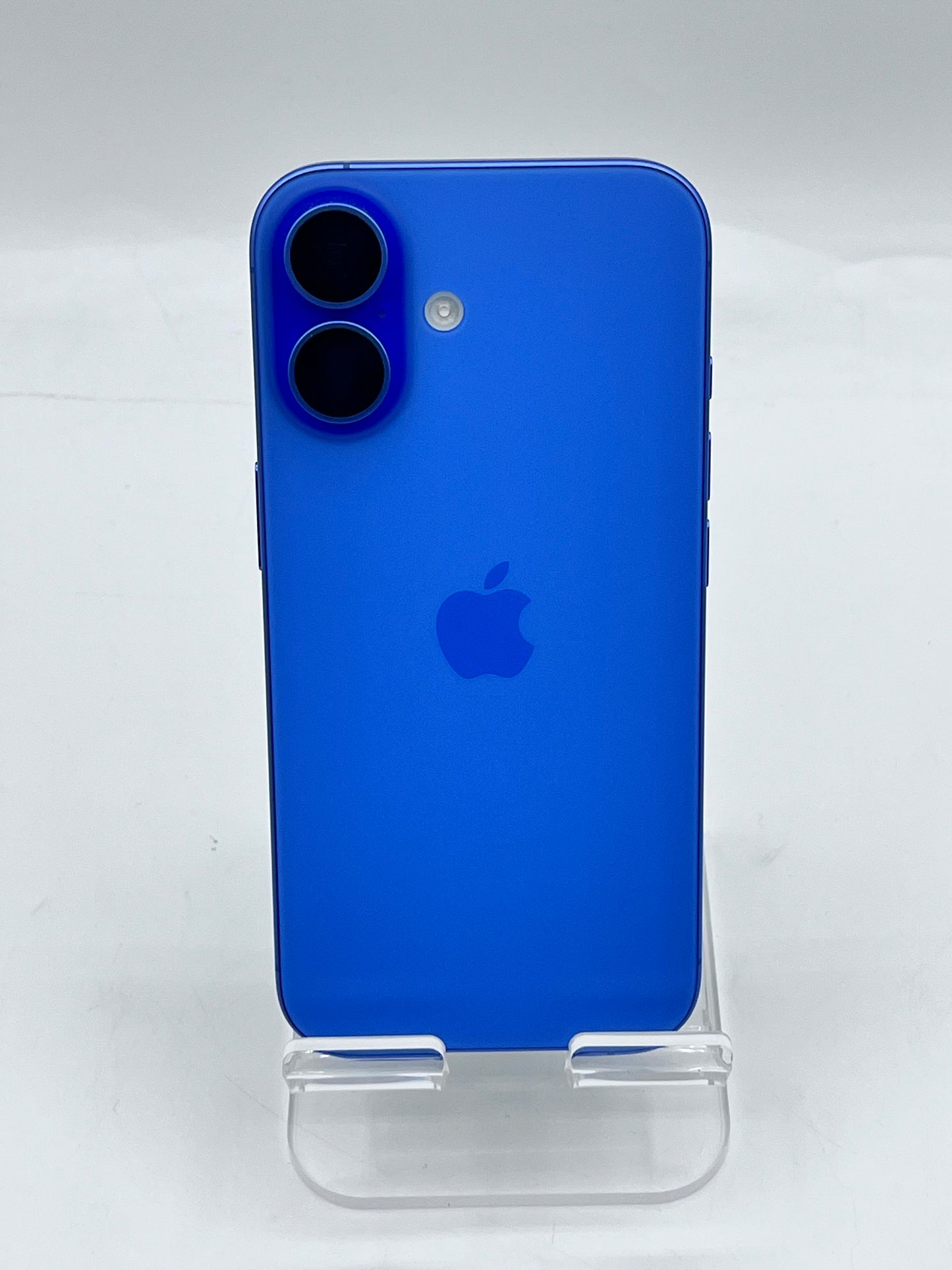 Unlocked Apple iPhone 16 6.1" A3081 MYD13LL/A 256GB - Blue