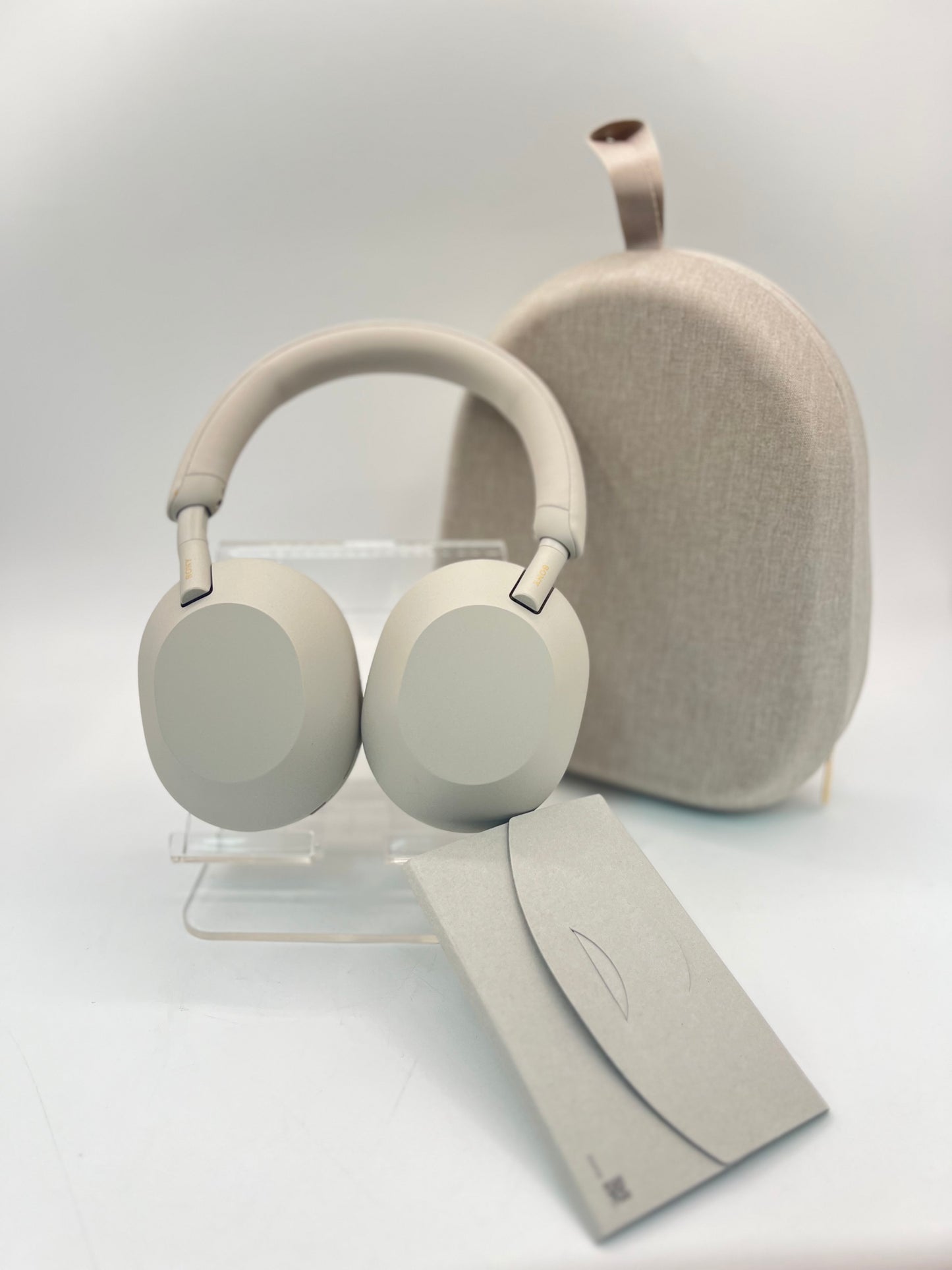 Sony WH-1000XM5 Wireless Headphones  with Carrying Case - Multi-Colored