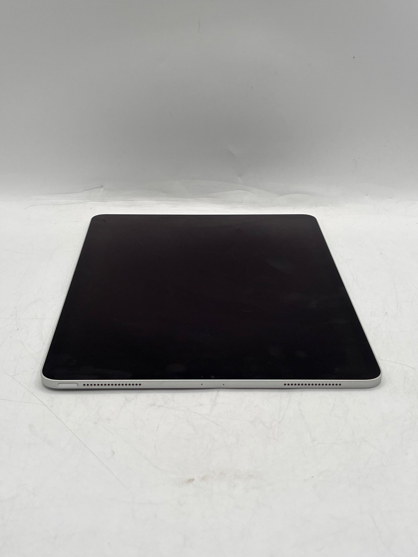 Wi-Fi Only Apple iPad Pro 12.9" (4th Gen) 128GB A2229 MY2J2LL/A Silver