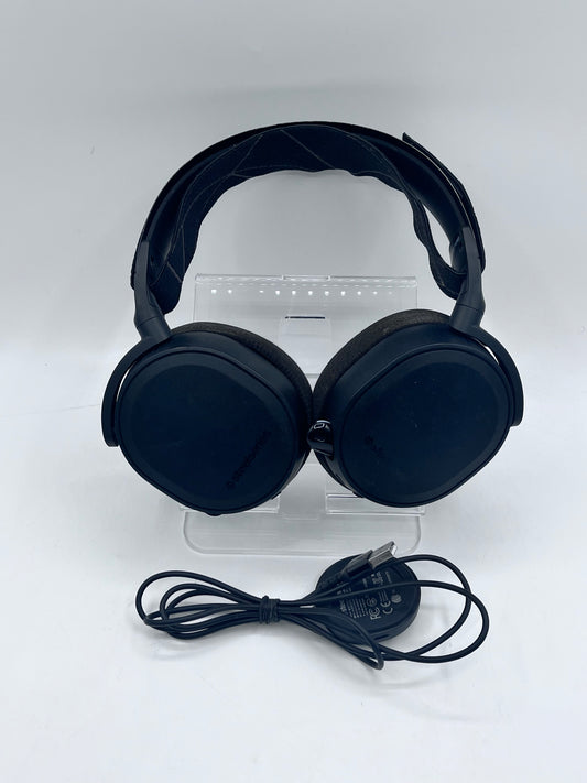 SteelSeries Arctis 7 Wireless Surround Sound Gaming Headset with dongle