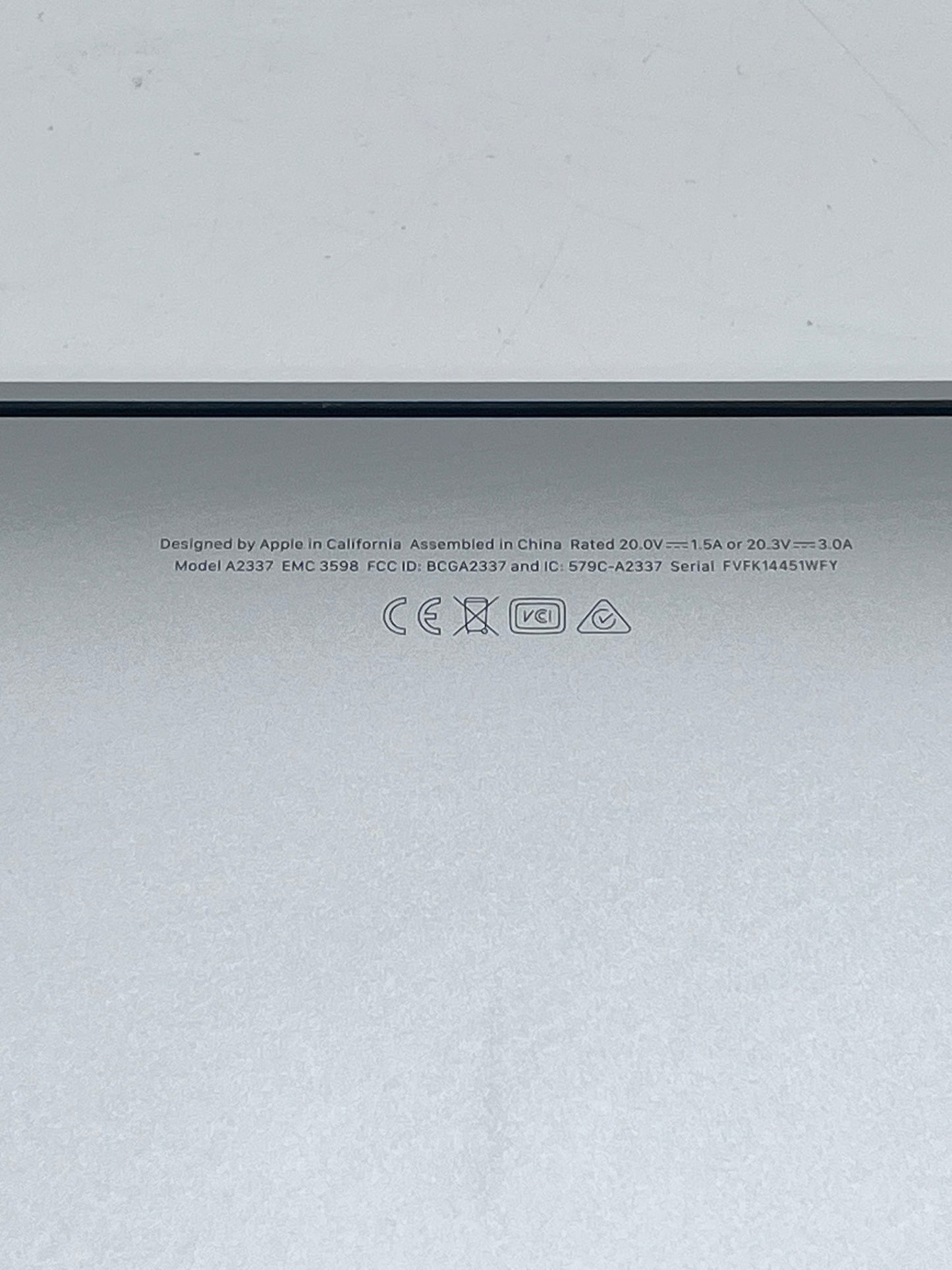 2020 Apple MacBook Air 13.3" M1 7C 8GB 256GB A2337 REMOTELY MANAGED