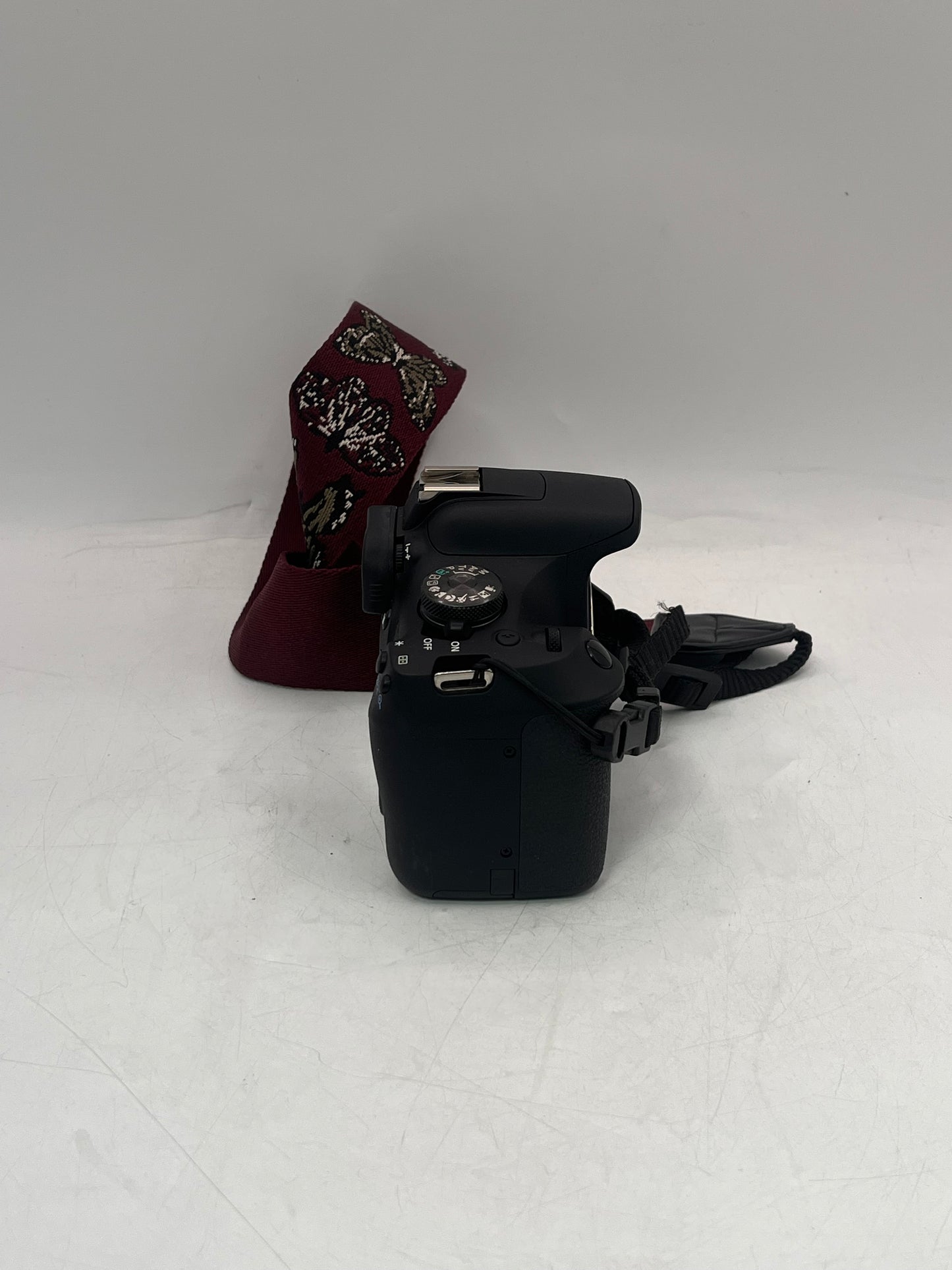 Canon EOS Rebel T7 Digital Camera w/ EF-S 18-55mm 1:3.5-5.6 IS II Lens - Black Free Shipping