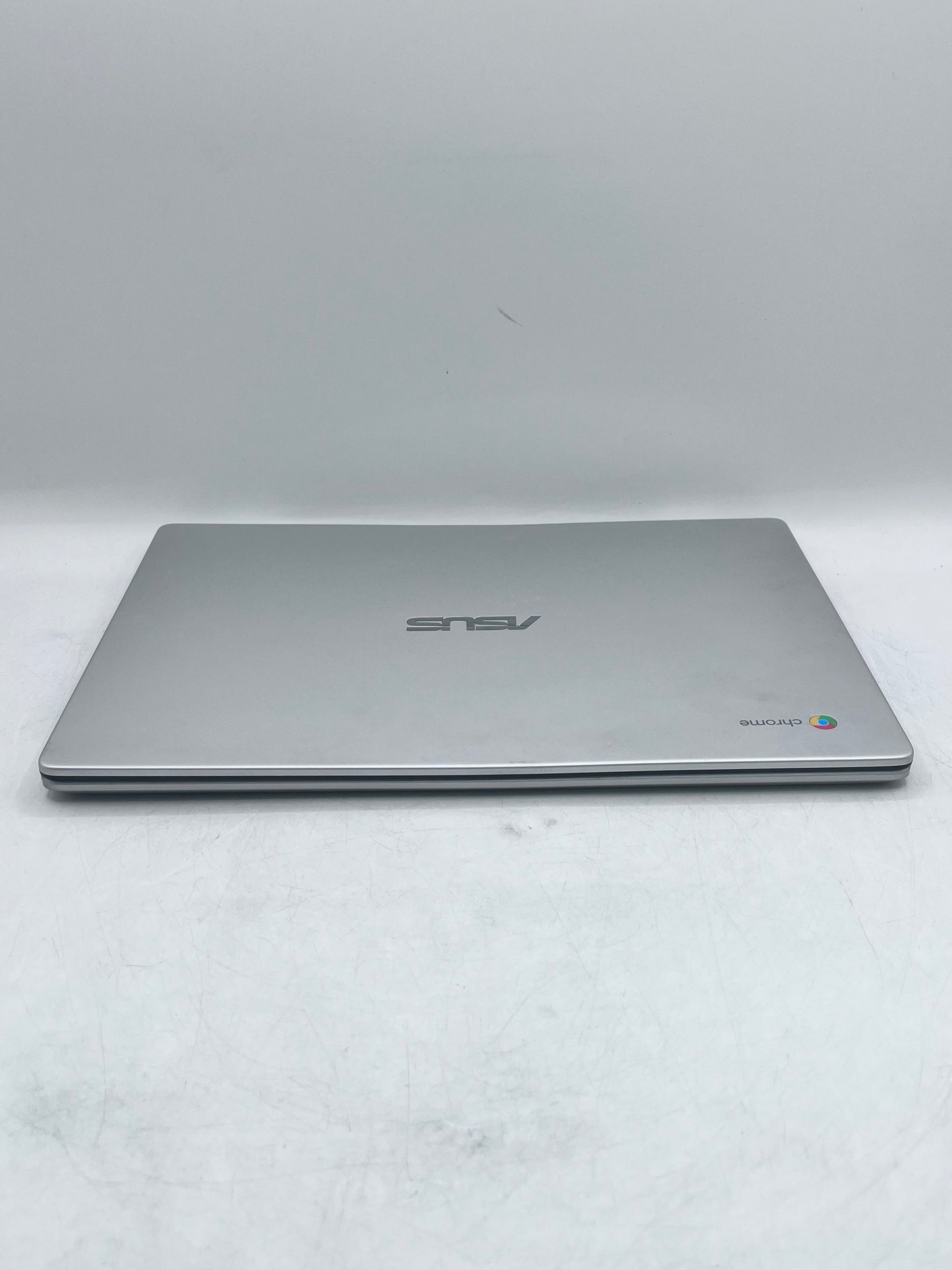 Asus Chromebook C423N  Intel Celeron N, 14" - Silver