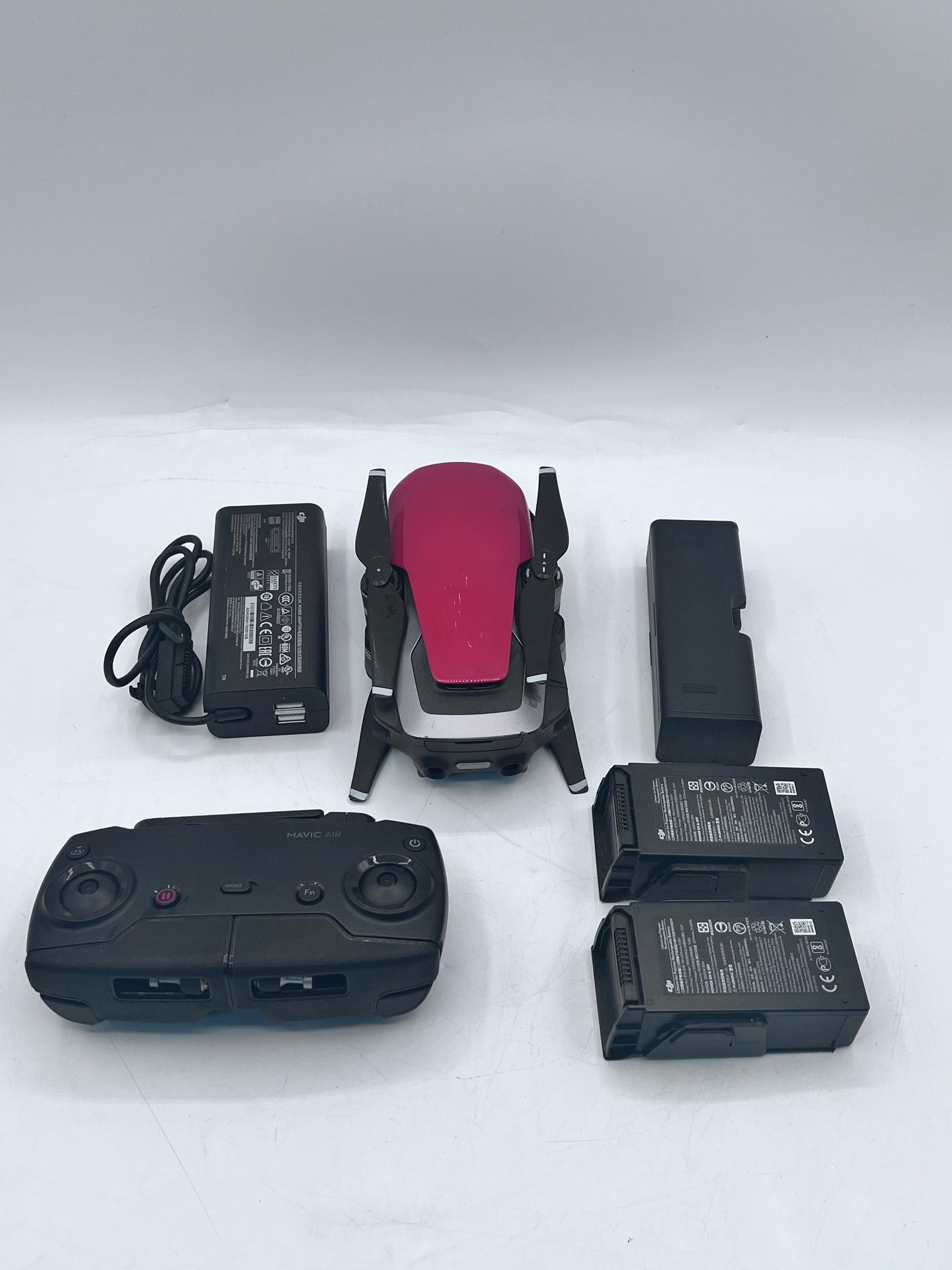 DJI Mavic Air Drone w/ 2 batteries and Remote Tested Free Shipping