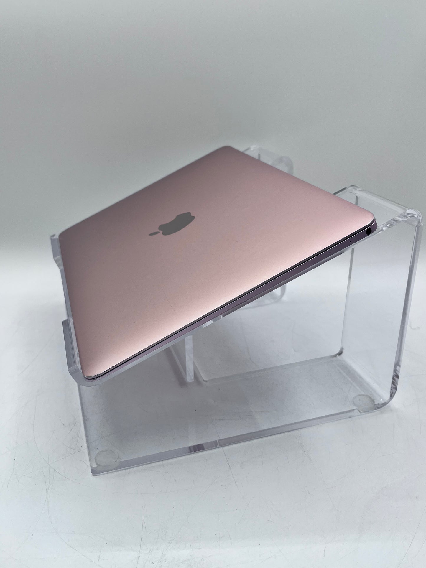 Apple MacBook 12" 2017 M3 8 GB Rose Gold A1534 READ