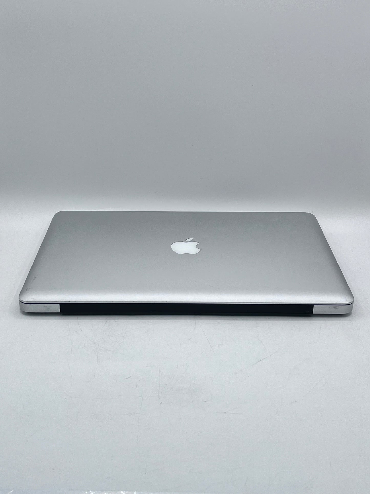 Apple MacBook Pro 15.4" Mid 2012 Intel Core i7 2.3Ghz 4GB RAM 500GB SSD A1286