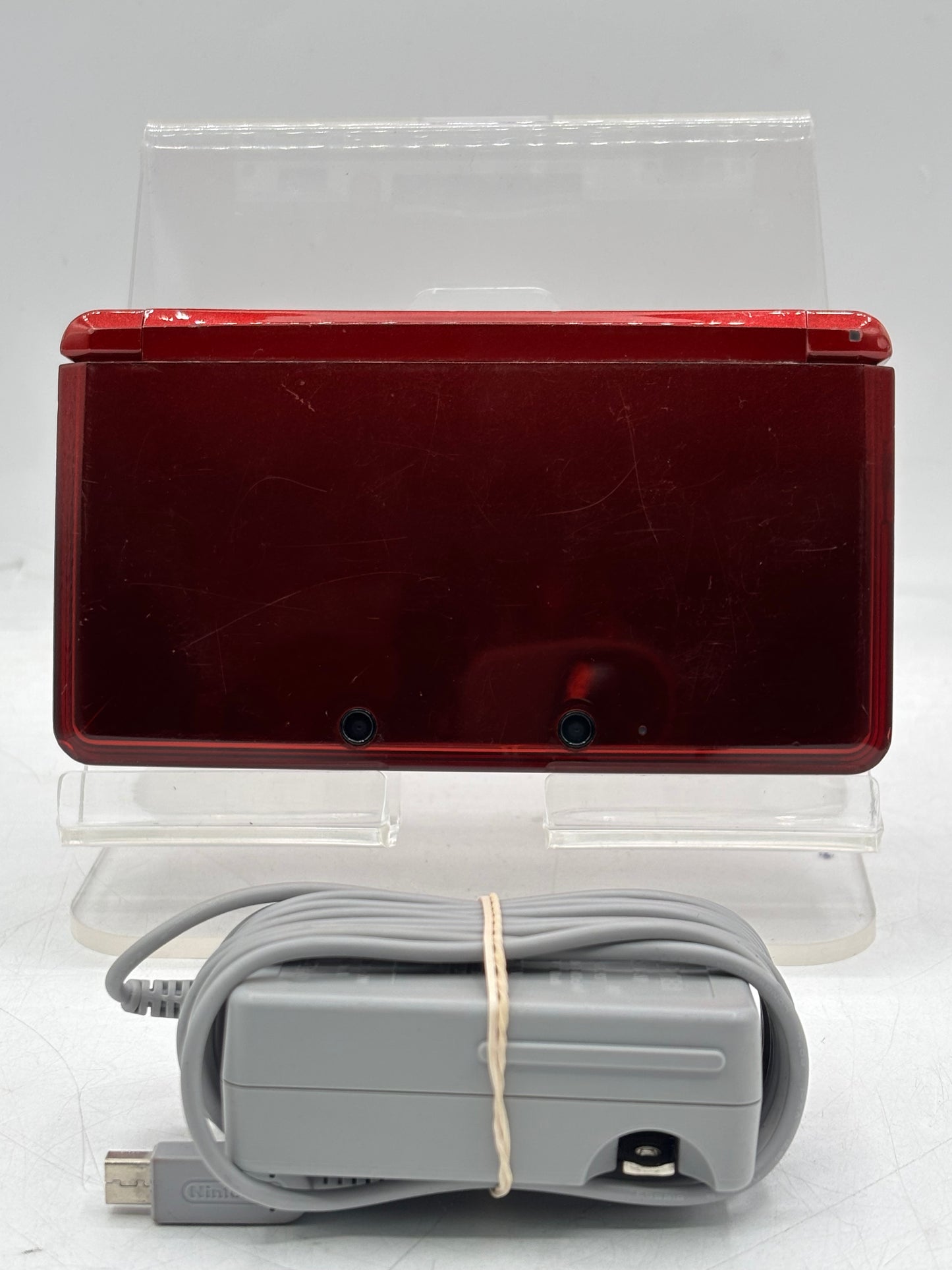 Nintendo 3DS CTR-001 2GB, 2011 (Red)