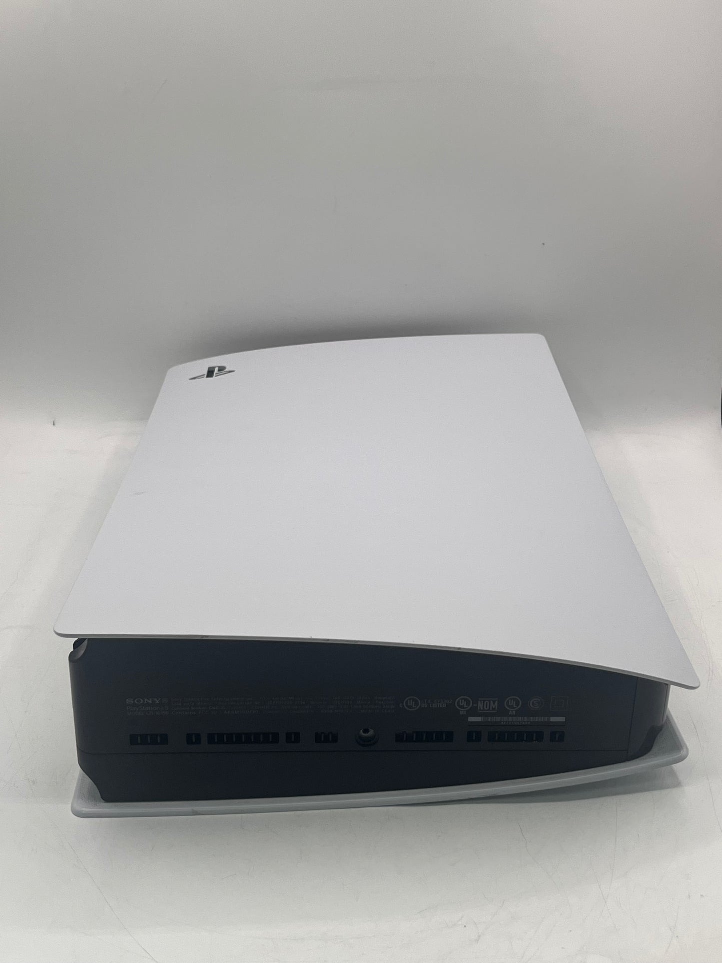 Sony PlayStation 5 Digital Edition CFI-1015B 825GB White w/ 1 Controller