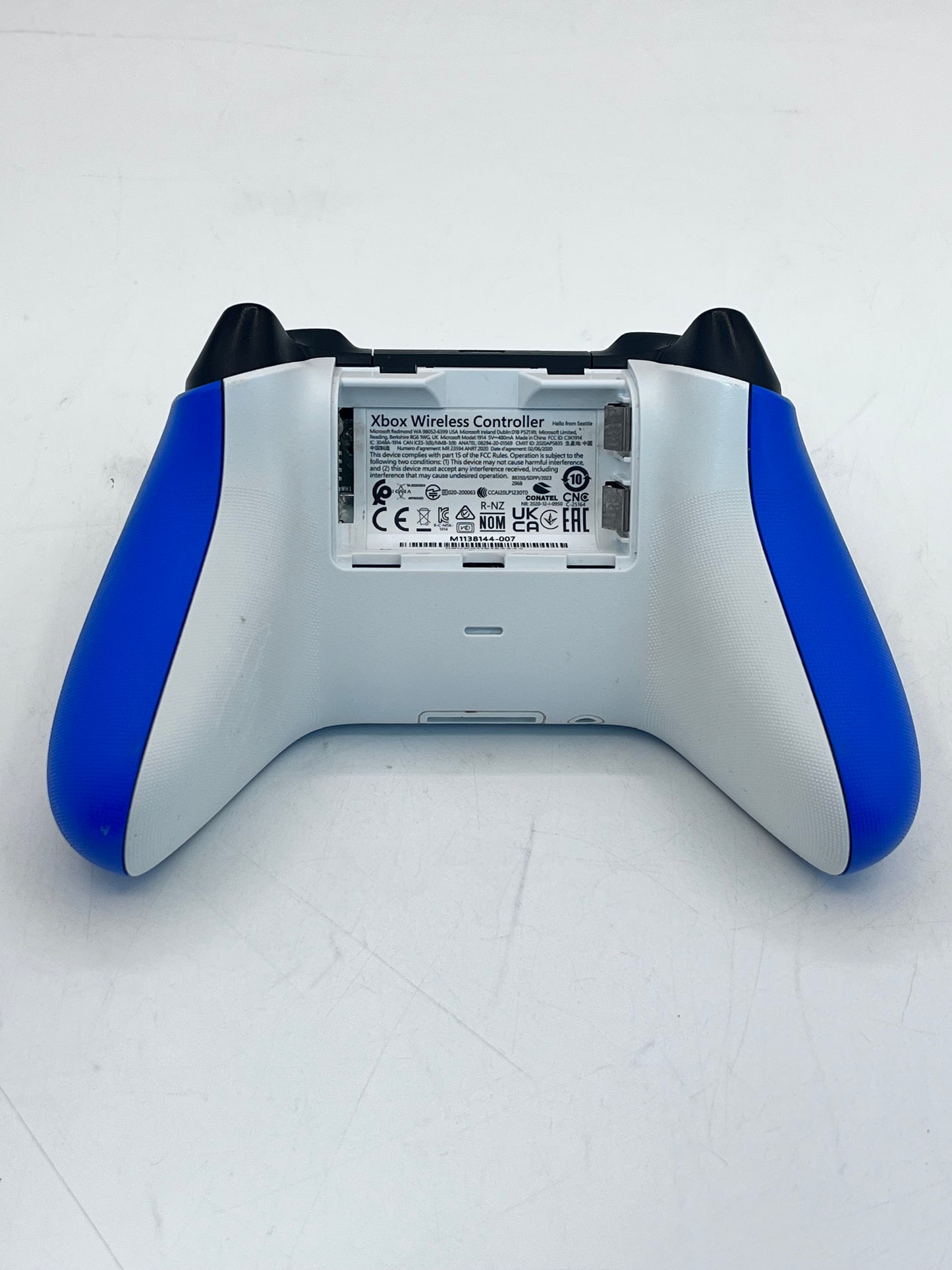 Microsoft Xbox One X Wireless Controller Blue