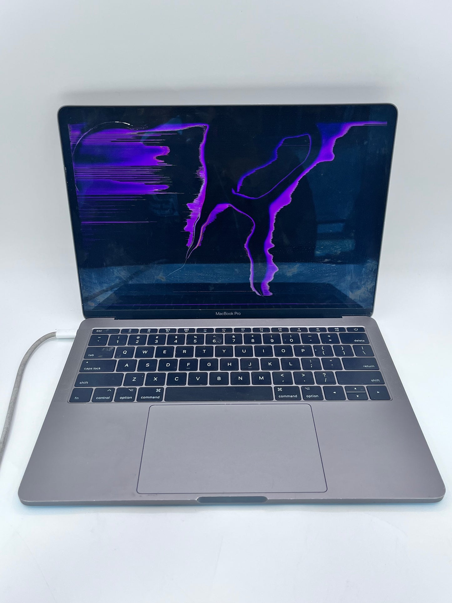 Apple MacBook Pro 13" A1708 128GB 2017  Space Gray READ