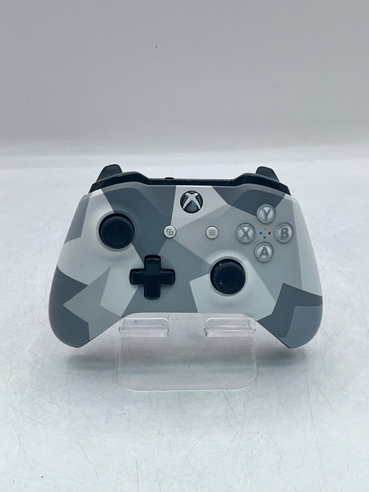 Microsoft Xbox One Power A Controller Model 1427470-01 -  White