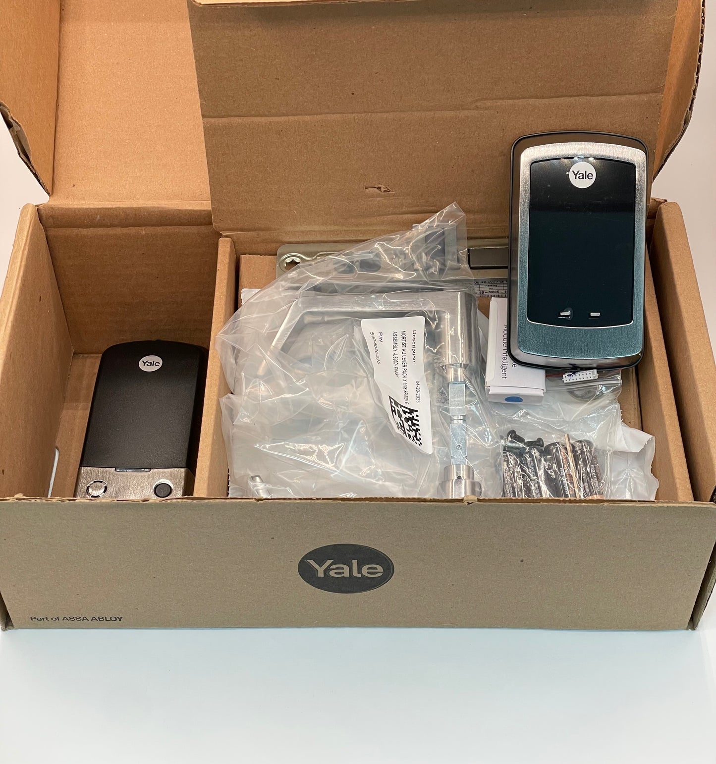 Yale NTM627-ZW3-626 Smart Door Lock with Keypad & Key Override – Satin Chrome Finish