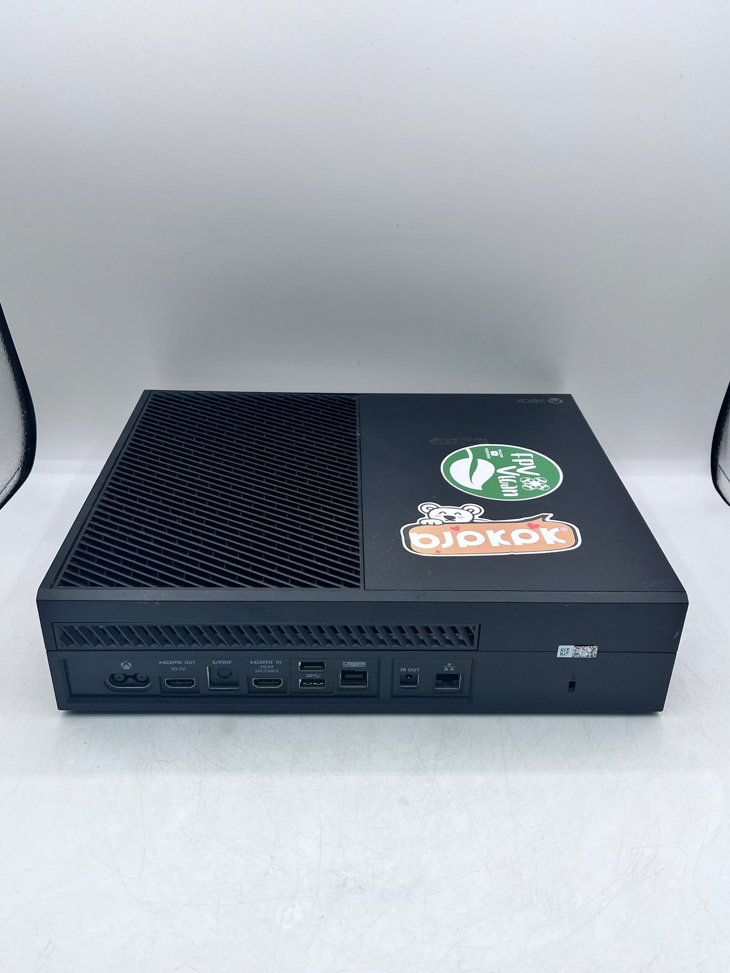 Microsoft Xbox One 2013 Model 1540 500GB Bundle