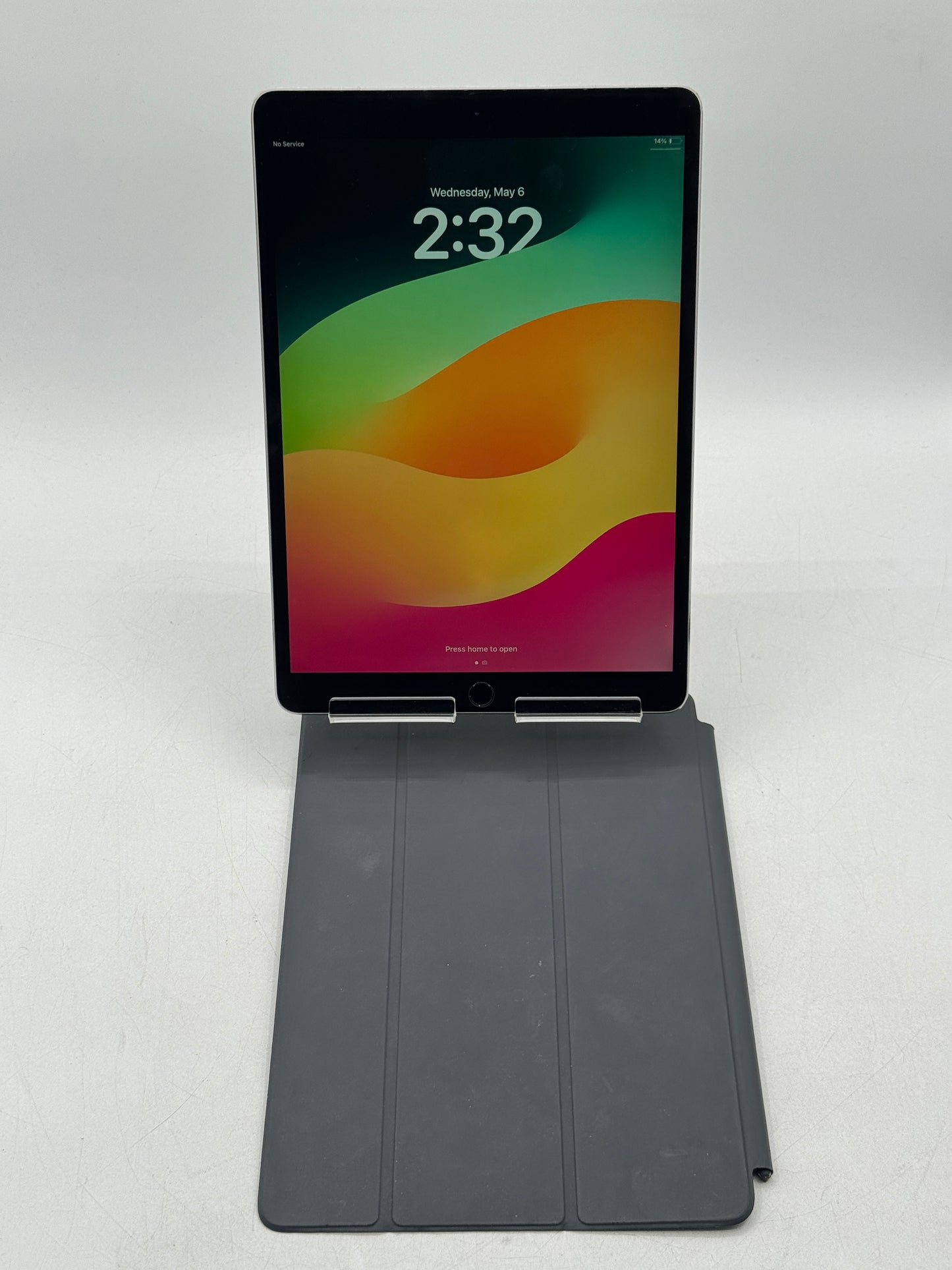 Unlocked Apple iPad Pro 10.5" 256GB A1709 MPHG2LL/A Free Shipping