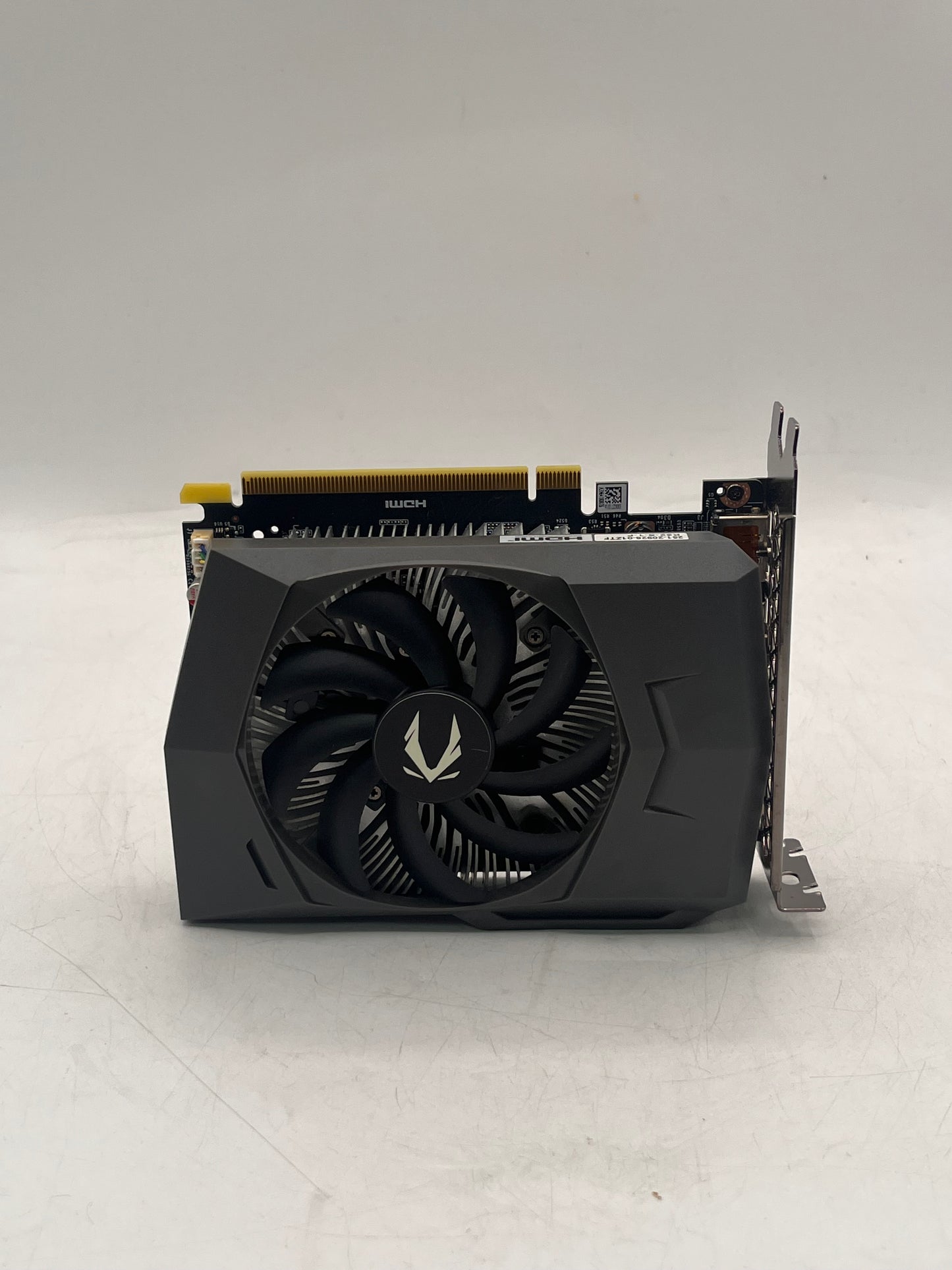 ZOTAC GAMING GeForce RTX 3050 Twin Edge OC 8GB GDDR6 Graphics Card Black
