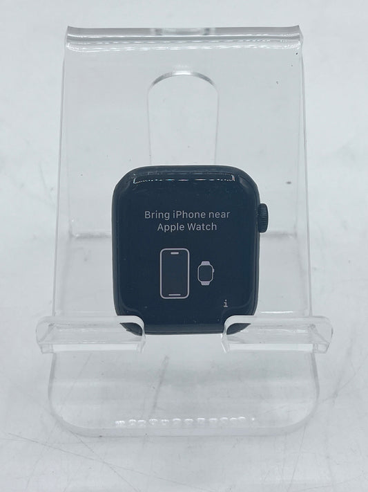 Unlocked Apple Watch SE 2nd Gen 44MM Black Aluminum A2727 Face Only