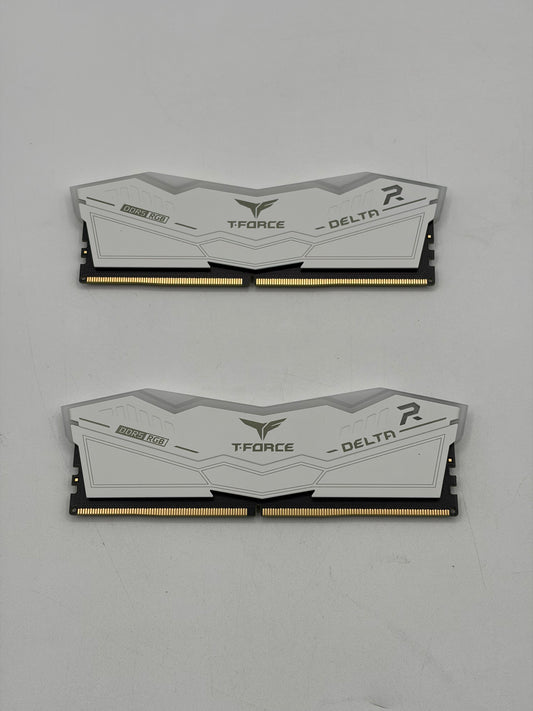 TeamGroup T-Force Delta R RGB 32GB (2x16GB) RAM DDR5 5200MHz FF4D516G5200HC40CBK