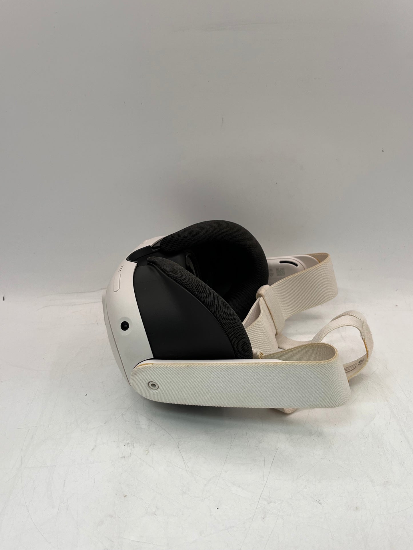 Oculus Quest 3S 512GB Video Game System - White Tested Free Shipping