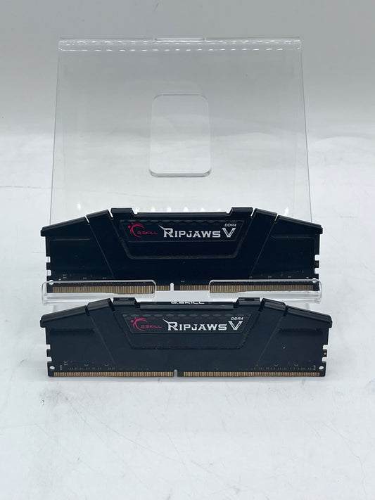 G.SKILL RipJaws V 32GB (2x16GB) F4-3200C16D-32GVK Black