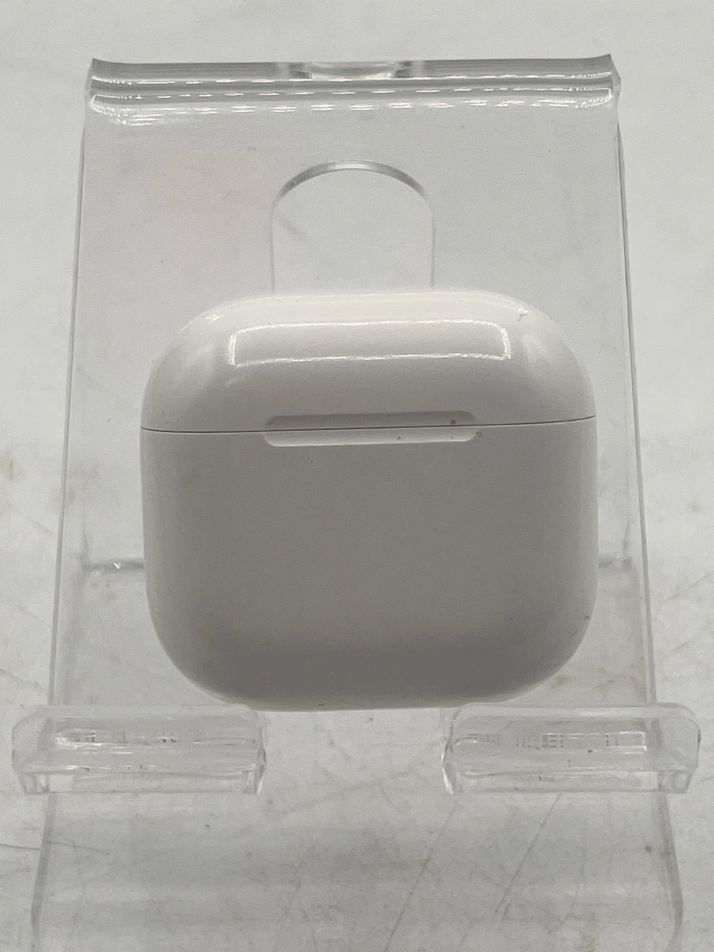 Apple AirPods 4th Gen Complete Set A3058 A3050 A3053 White