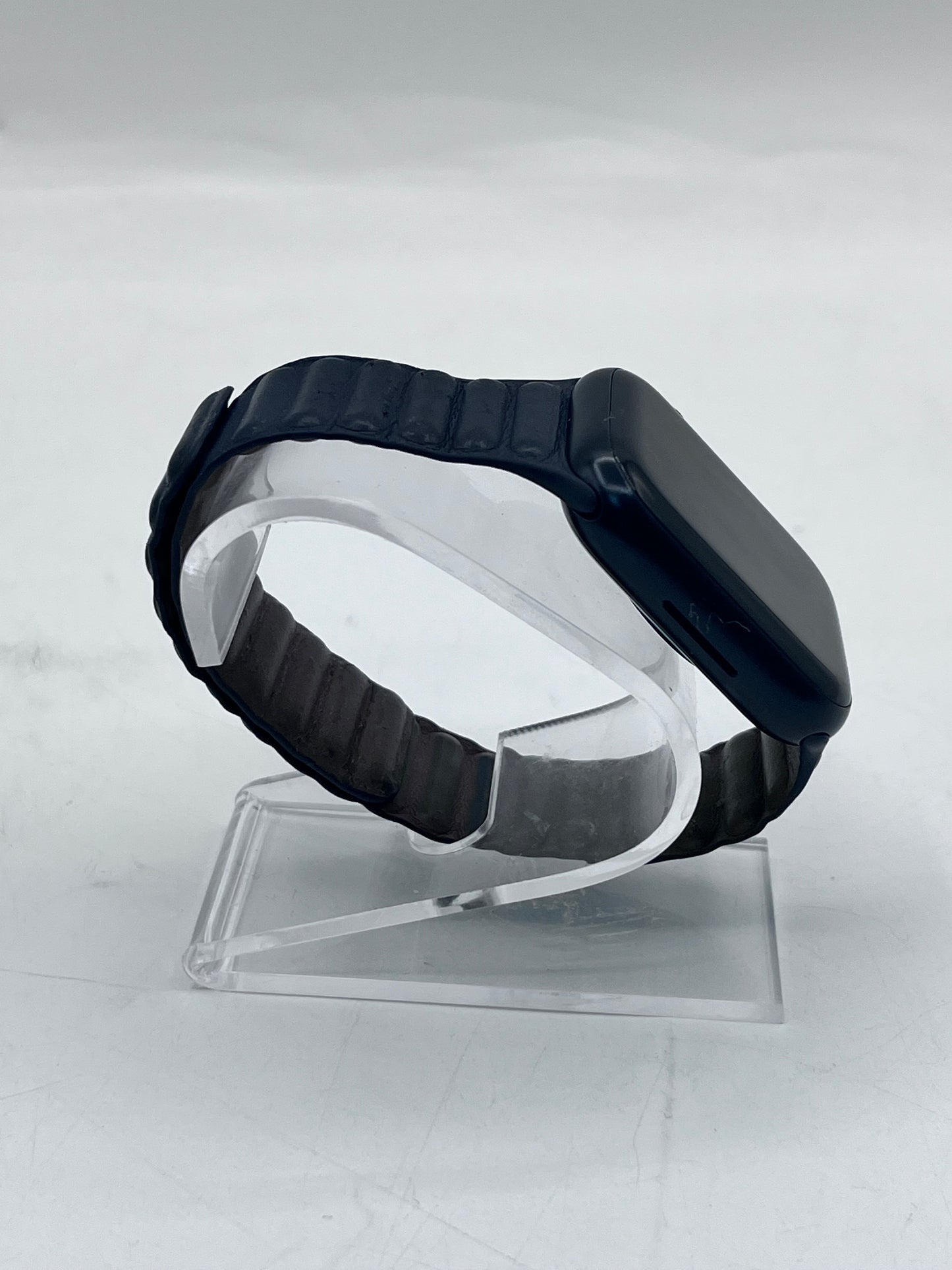 GPS Only Apple Watch Series 9 45MM Black Aluminum with Band and charger A2980