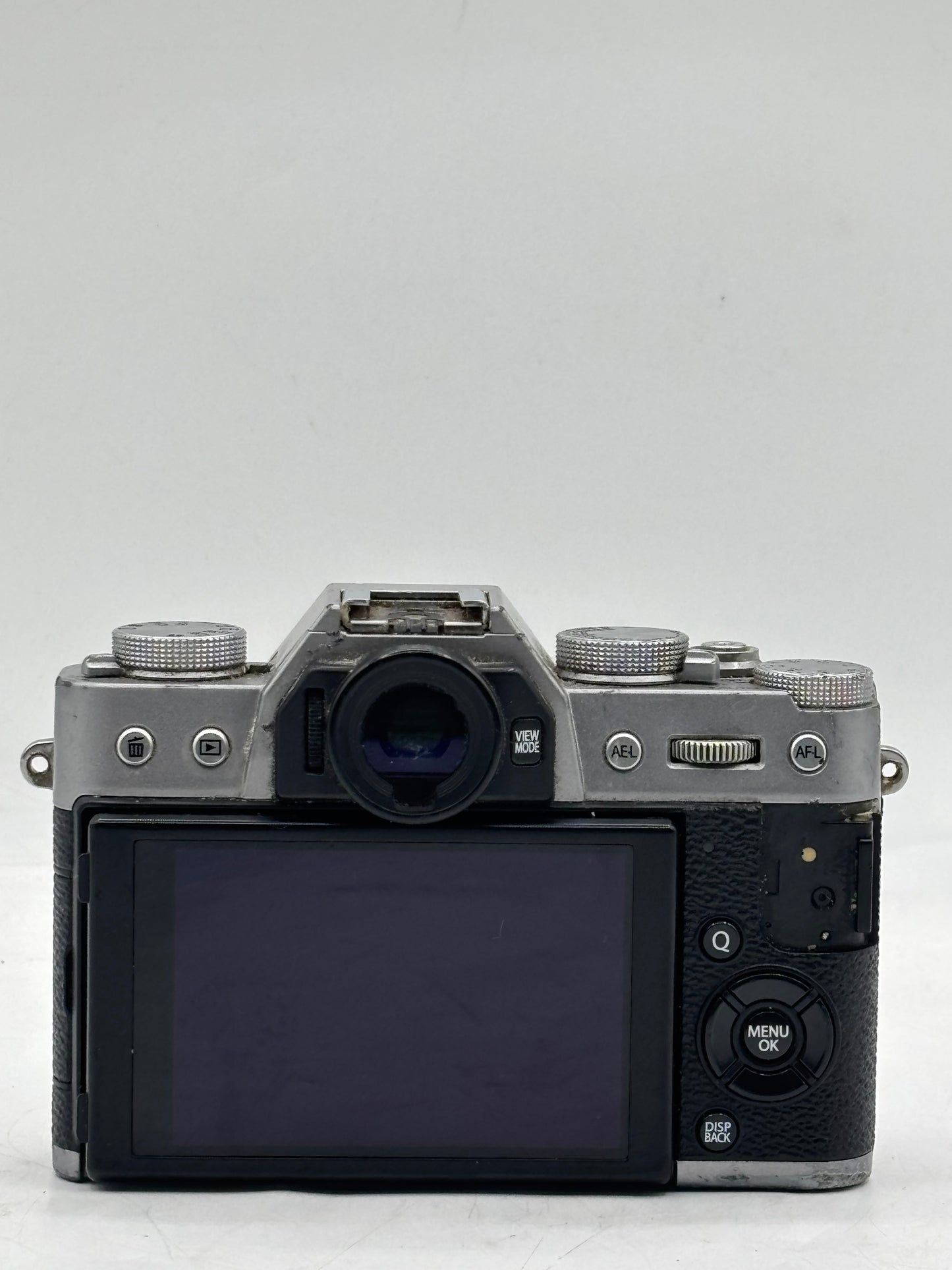 Fujifilm X-T20 24.3MP Mirrorless Digital Camera BODY Only Free Shipping READ!!