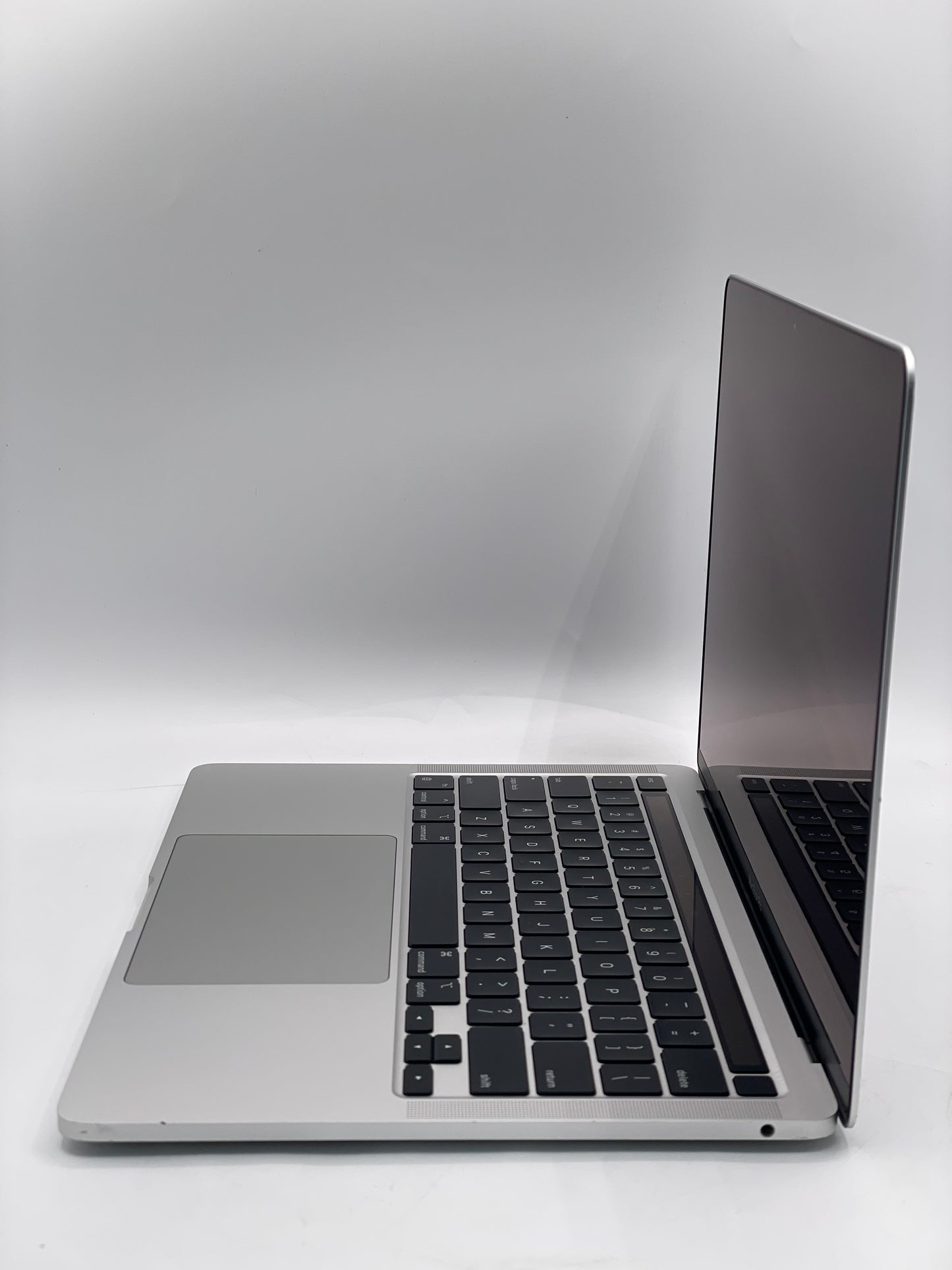 2020 Apple MacBook Pro 13.3" M1 8C 8GB 256GB A2338 REMOTELY MANAGED