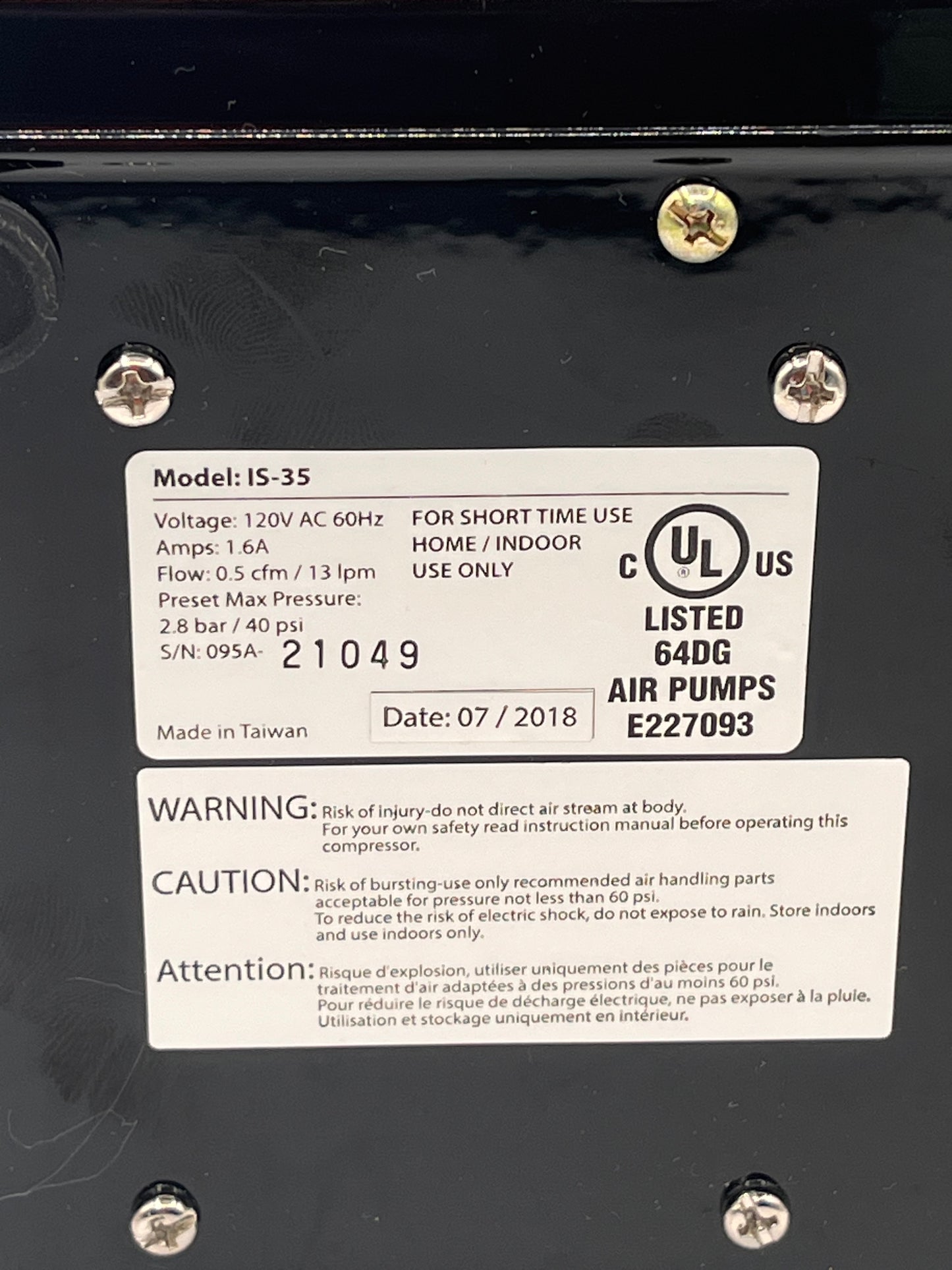 IWATA Is35m Studio Series Ninja Jet Air Compressor - Black